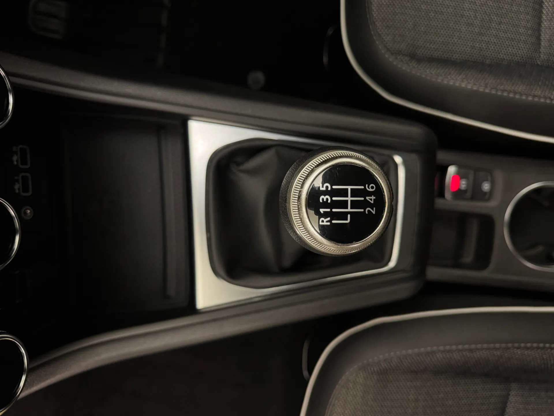 2024 RENAULT CAPTUR 2024 RENAULT CAPTUR