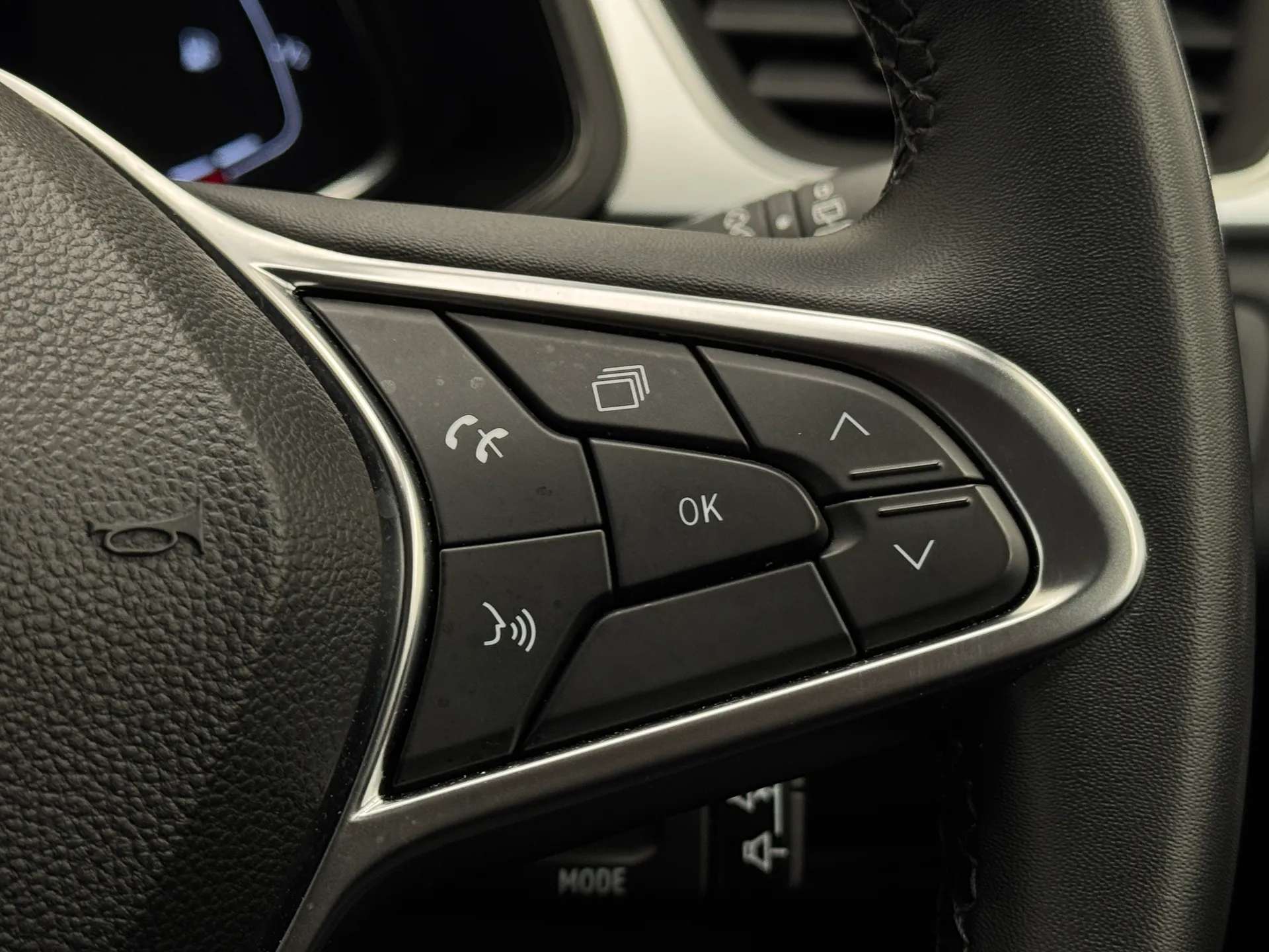 2024 RENAULT CAPTUR 2024 RENAULT CAPTUR