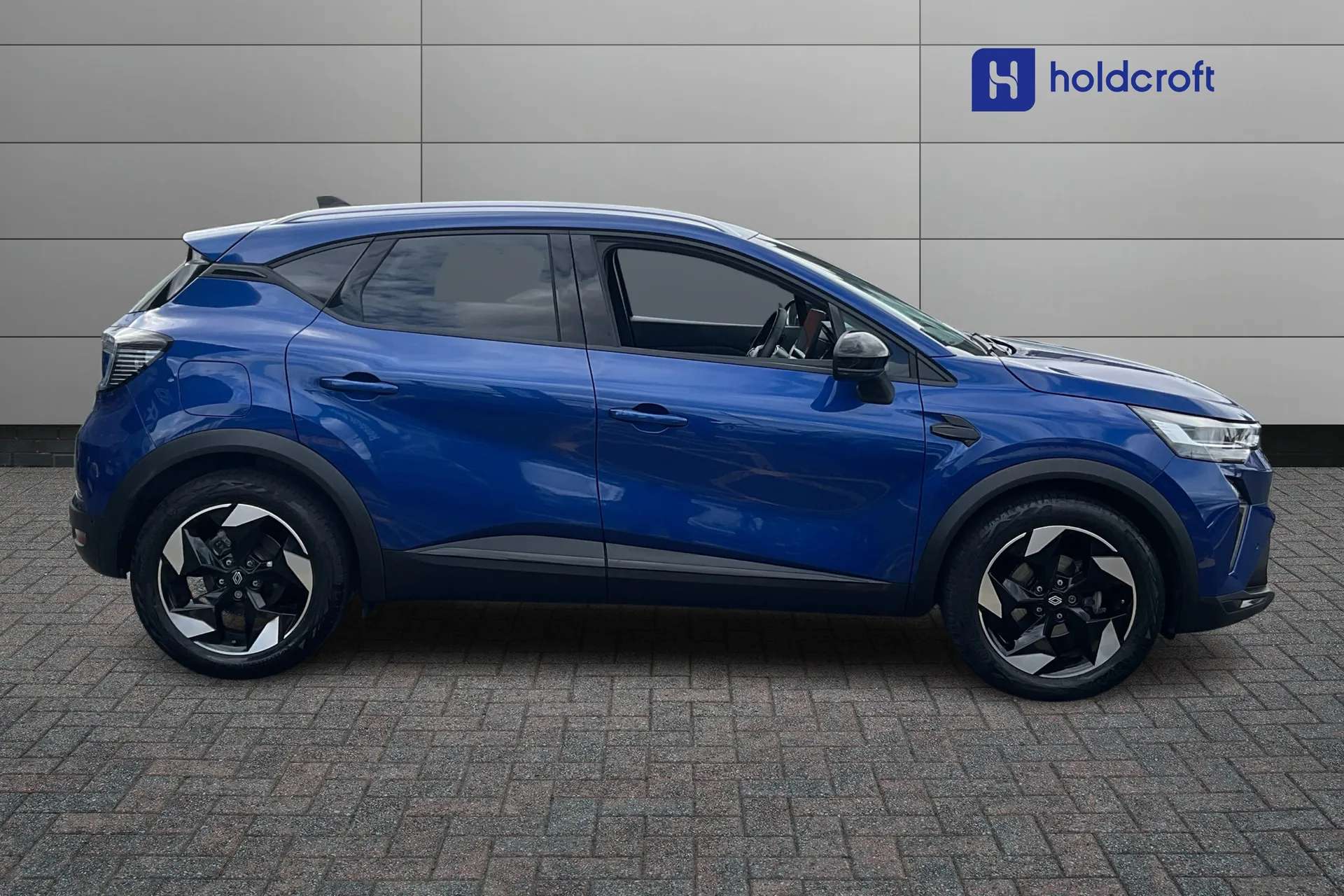 2025 RENAULT CAPTUR 2025 RENAULT CAPTUR