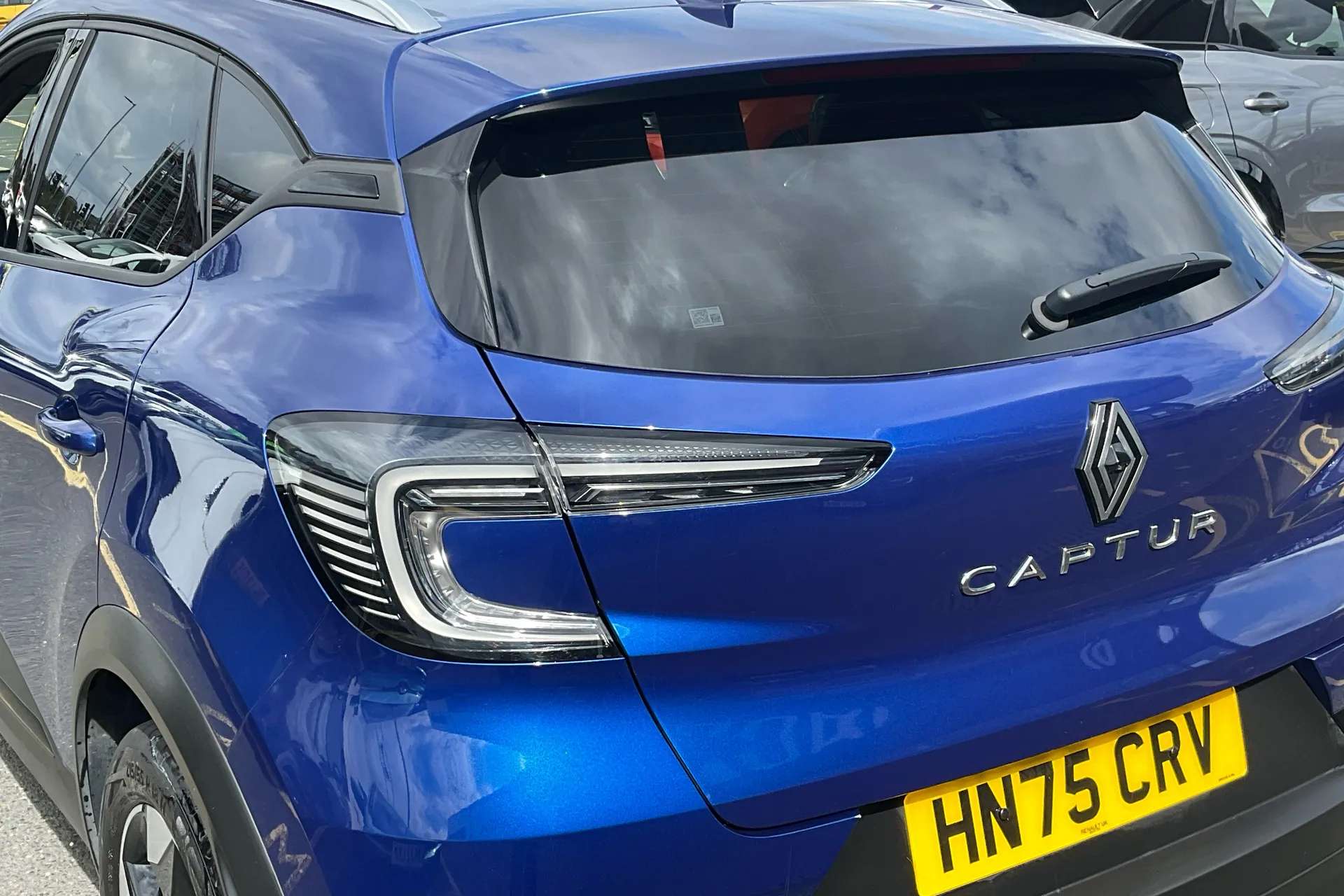 2025 RENAULT CAPTUR 2025 RENAULT CAPTUR