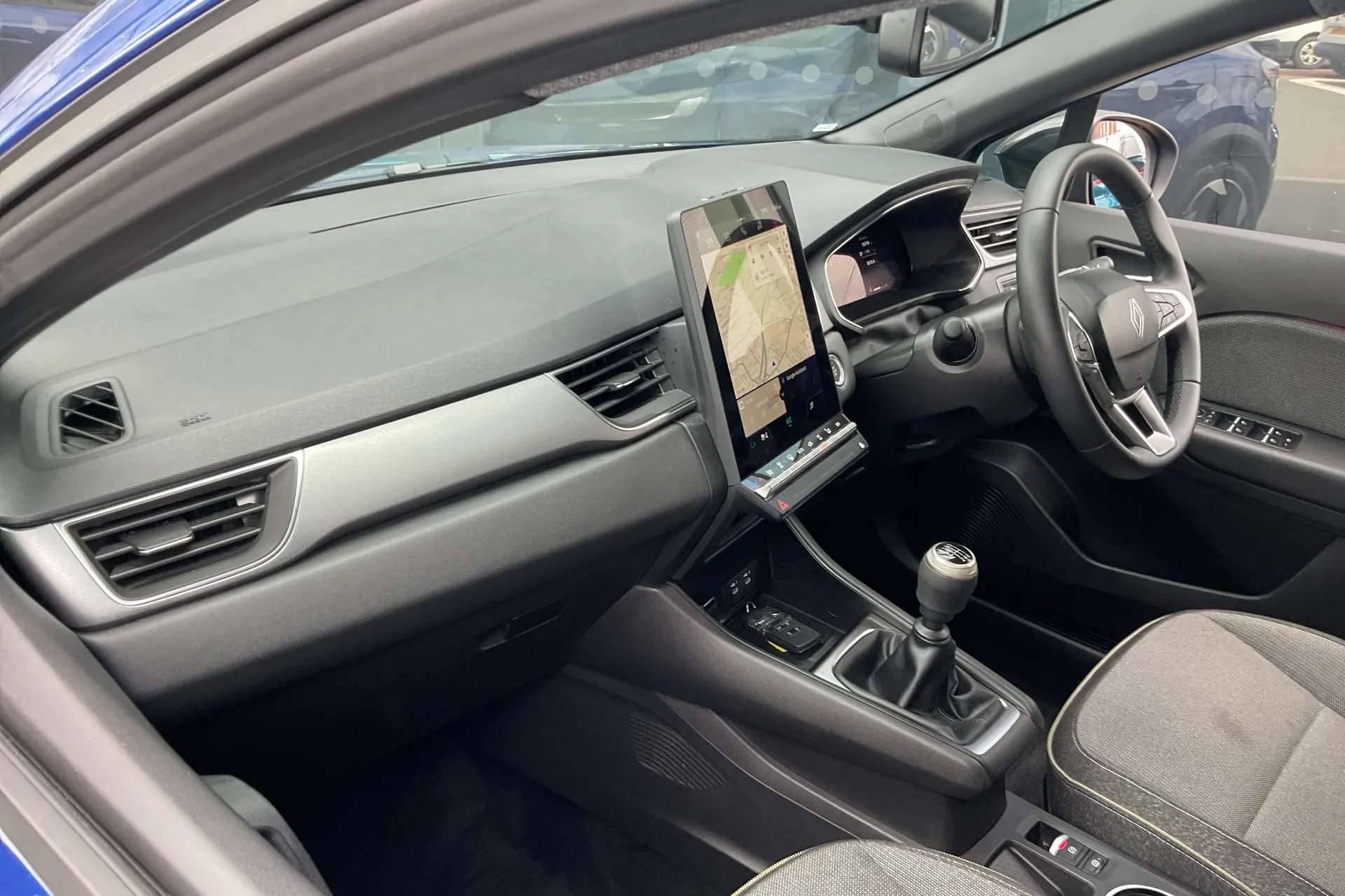 2025 RENAULT CAPTUR 2025 RENAULT CAPTUR