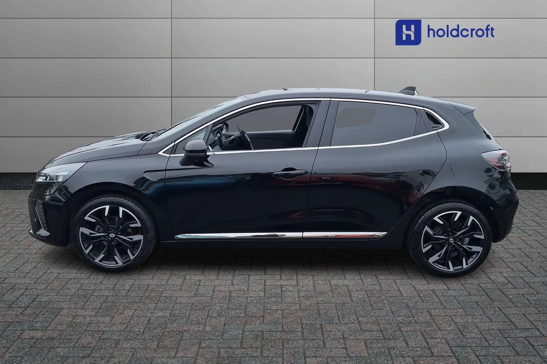 2025 RENAULT CLIO 2025 RENAULT CLIO