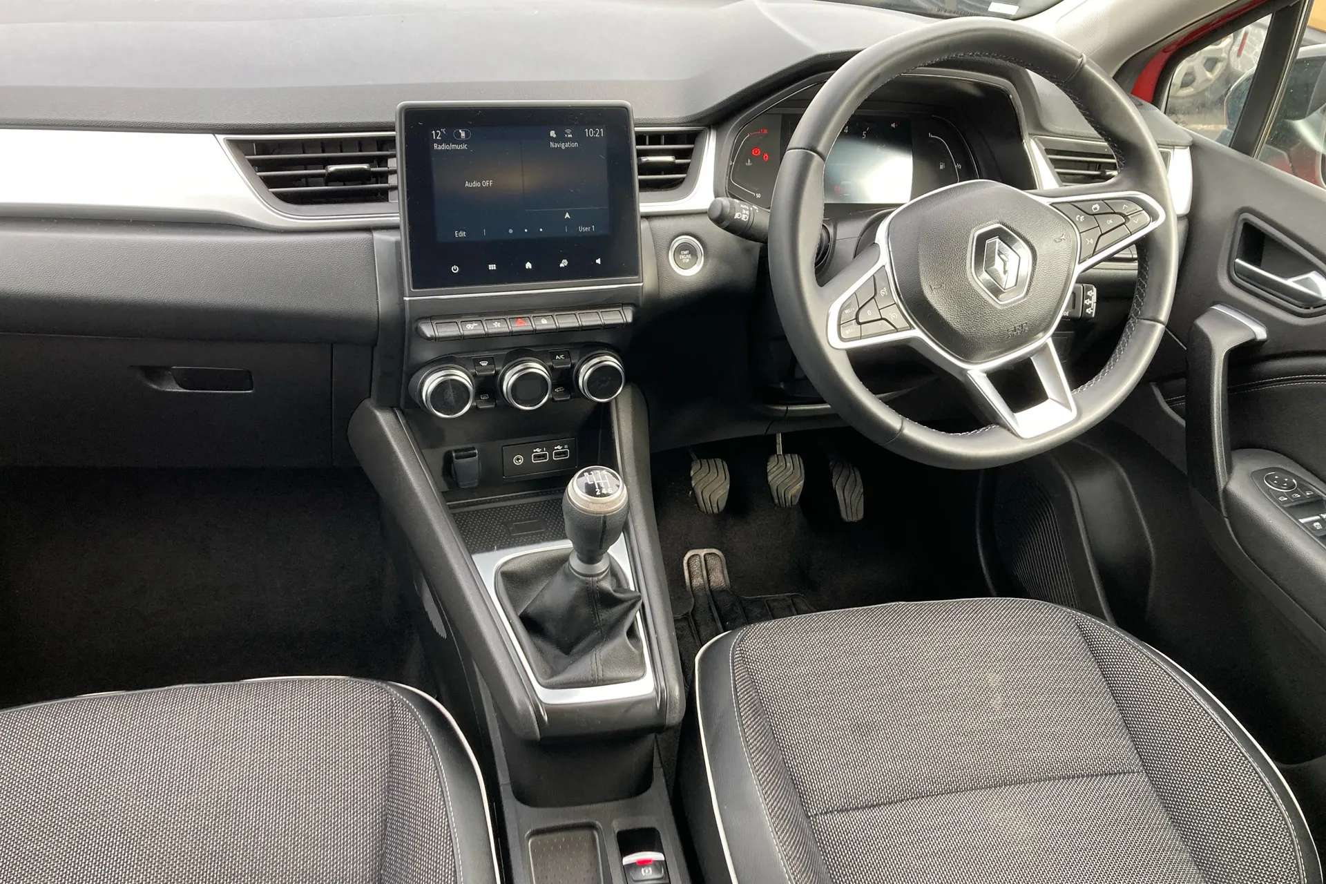 2024 RENAULT CAPTUR 2024 RENAULT CAPTUR