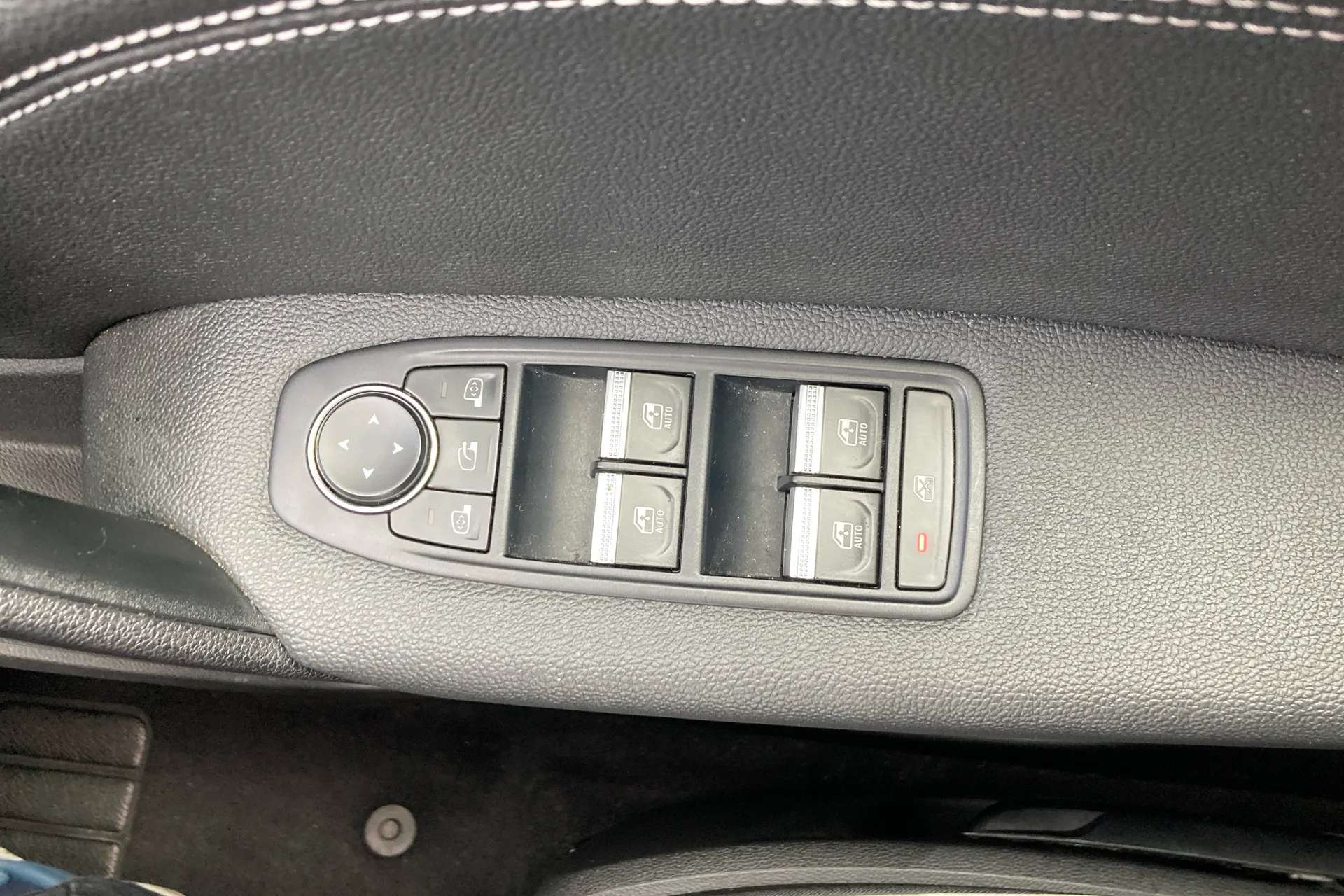 2024 RENAULT CAPTUR 2024 RENAULT CAPTUR