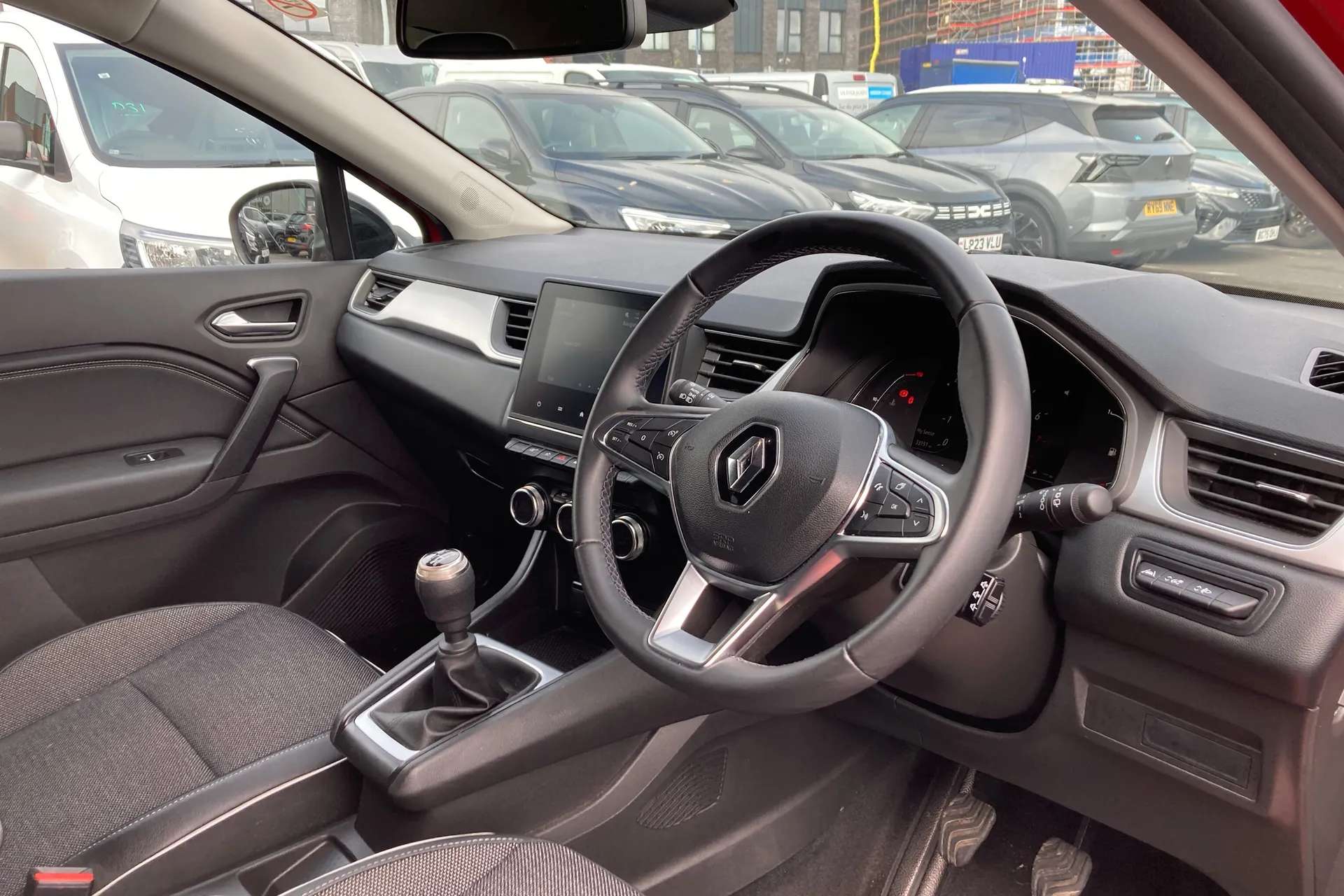 2024 RENAULT CAPTUR 2024 RENAULT CAPTUR