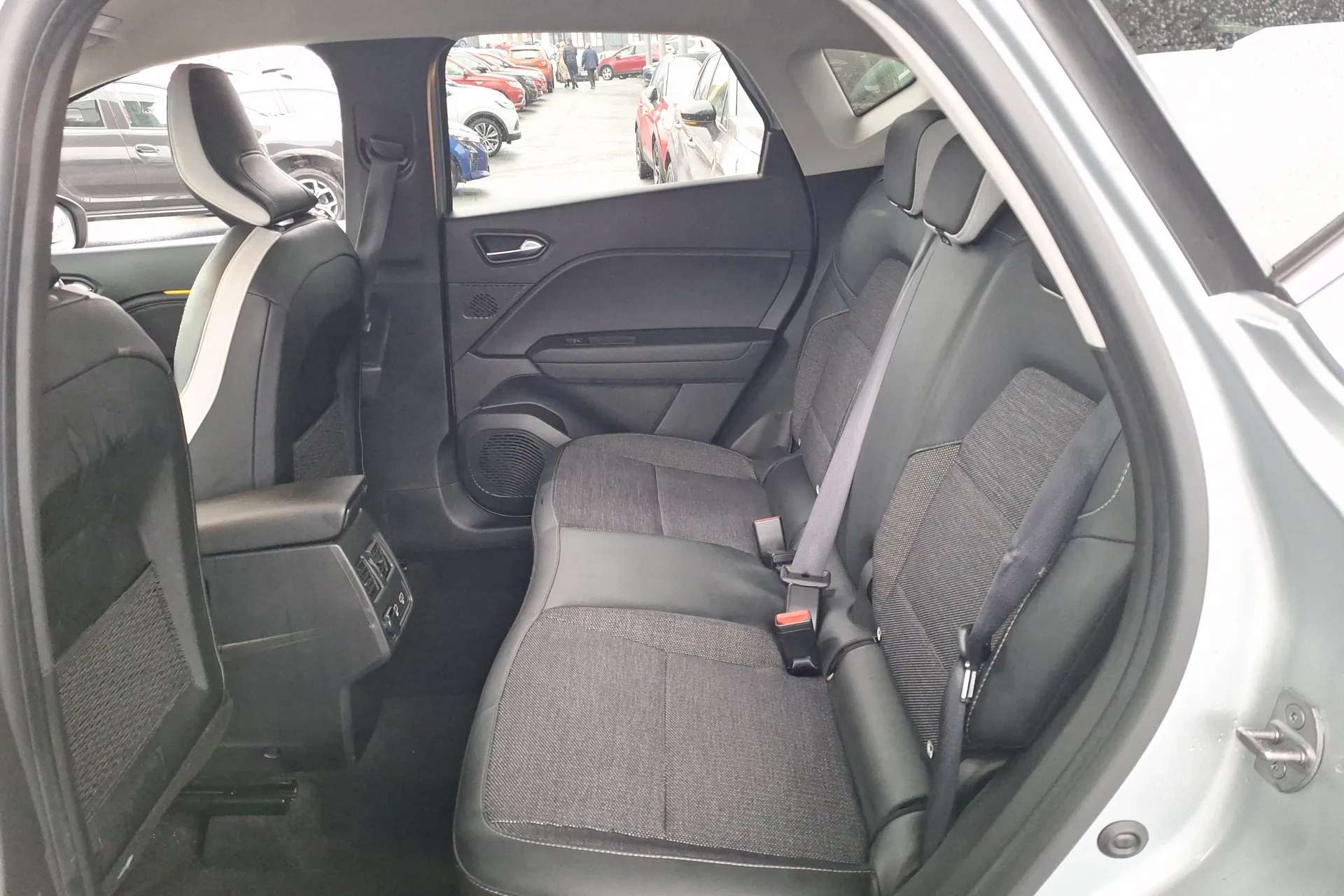 2024 RENAULT CAPTUR 2024 RENAULT CAPTUR