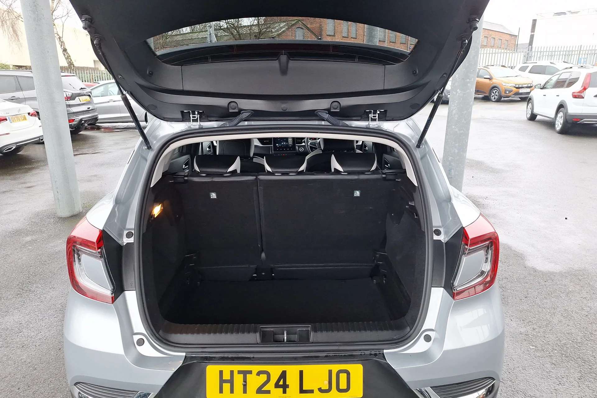 2024 RENAULT CAPTUR 2024 RENAULT CAPTUR