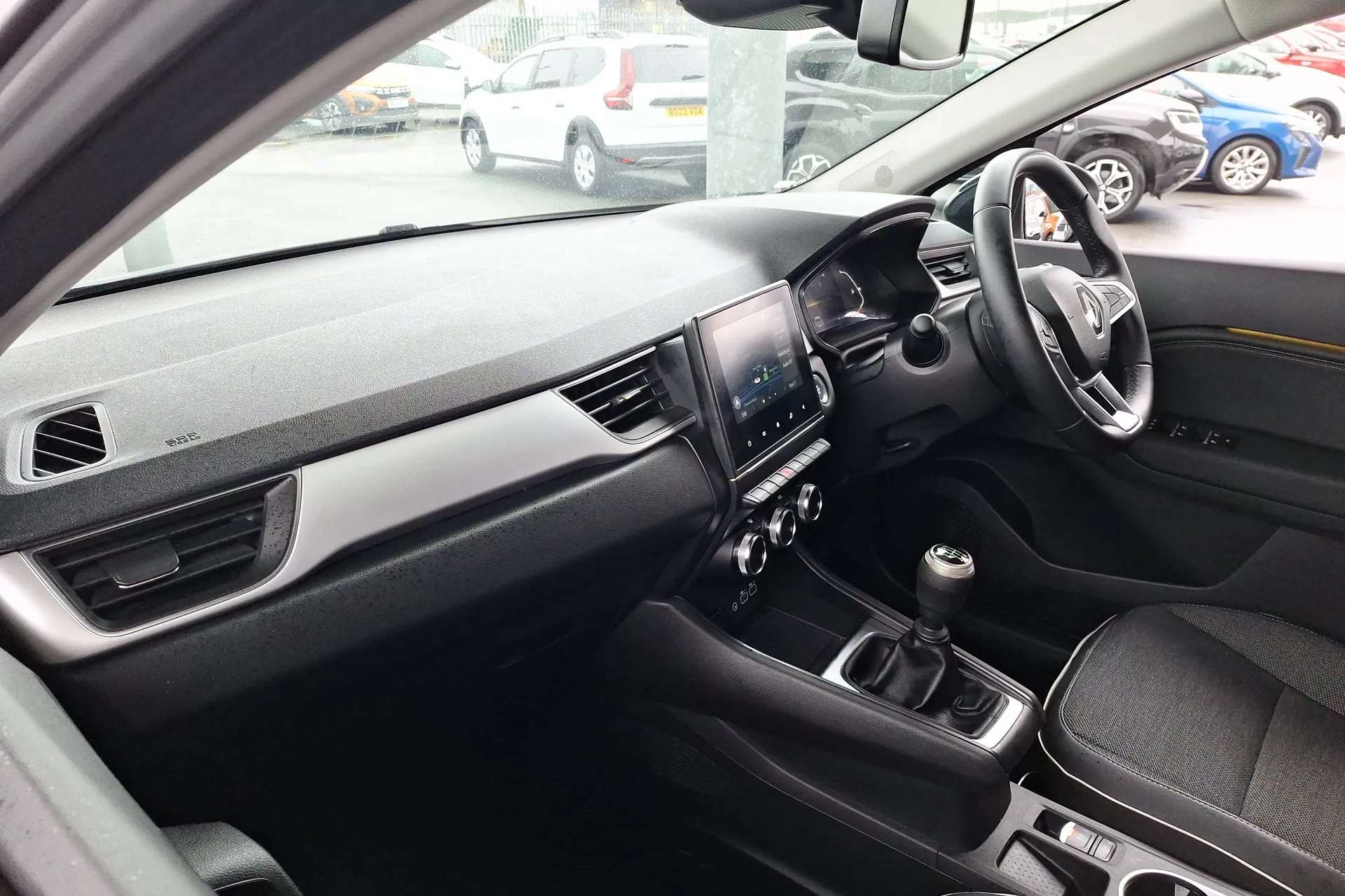 2024 RENAULT CAPTUR 2024 RENAULT CAPTUR