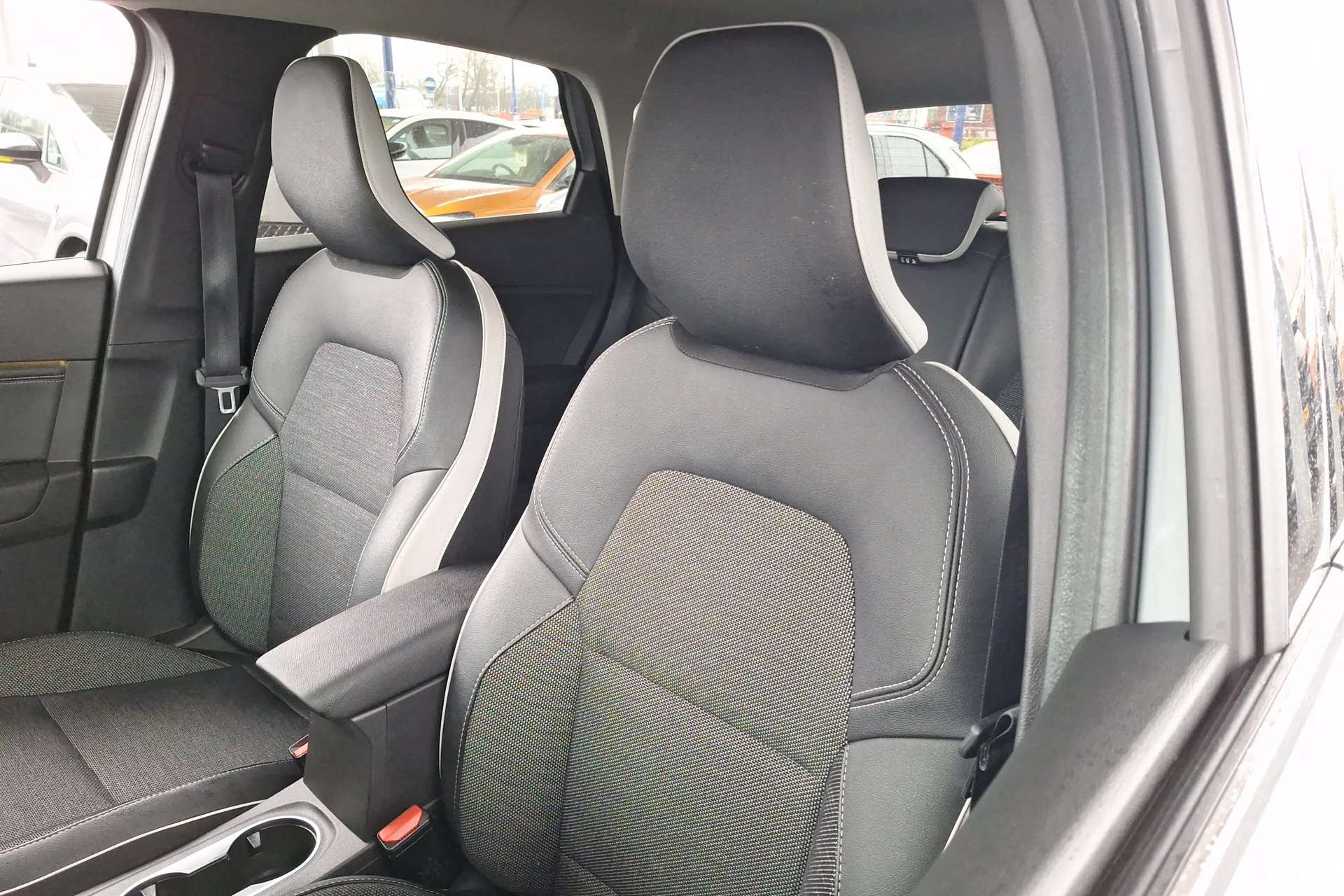 2024 RENAULT CAPTUR 2024 RENAULT CAPTUR