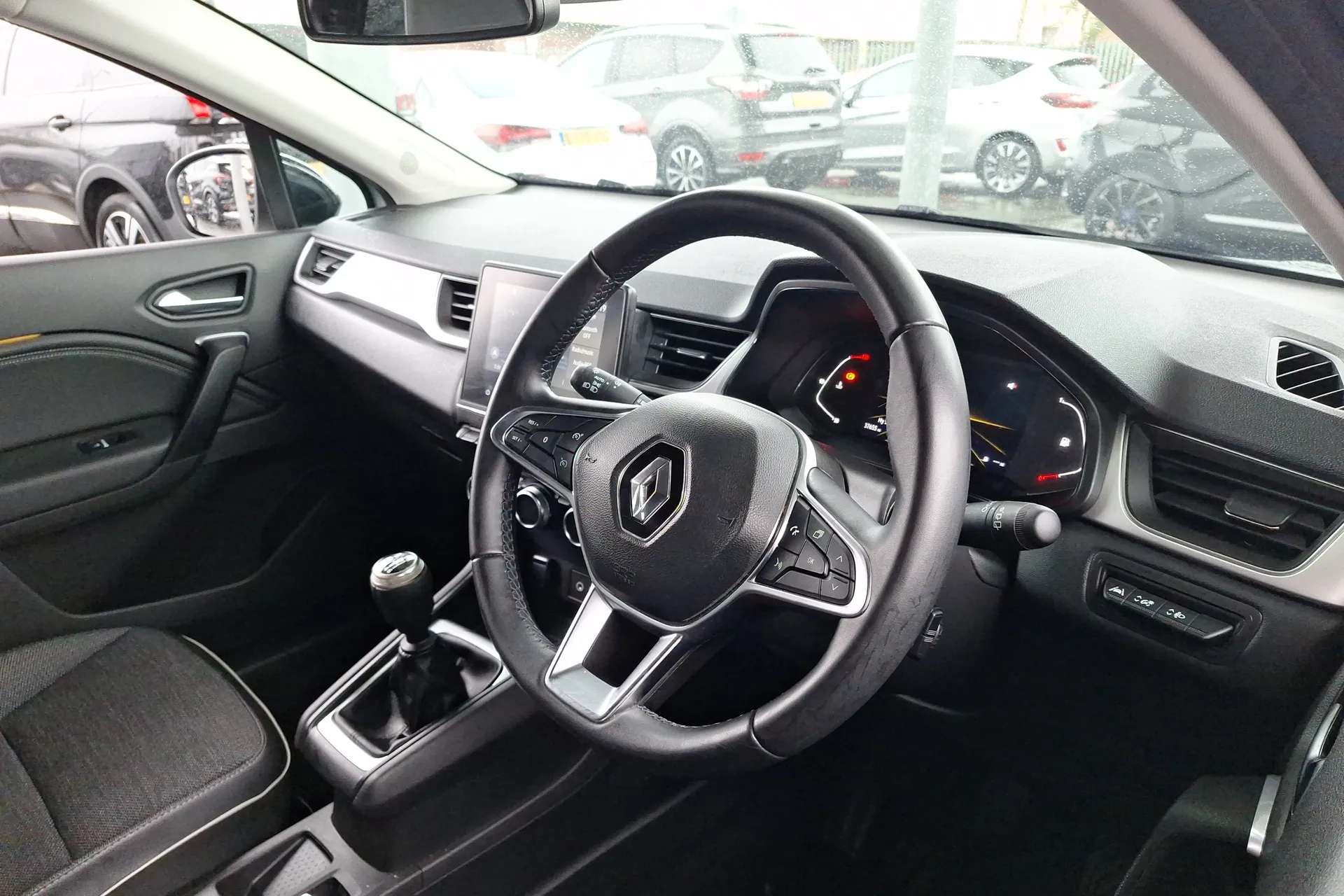 2024 RENAULT CAPTUR 2024 RENAULT CAPTUR