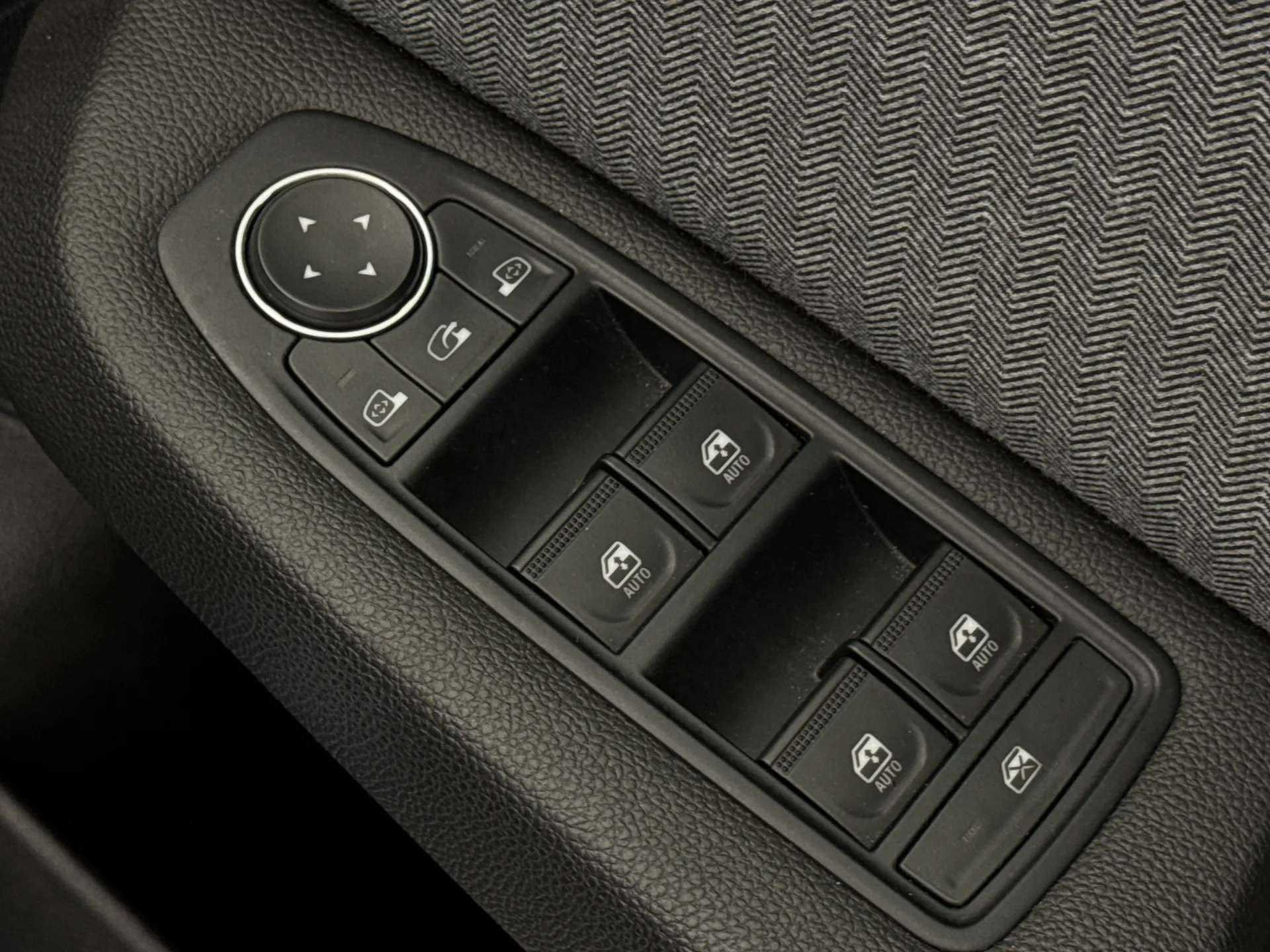 2024 RENAULT CLIO 2024 RENAULT CLIO
