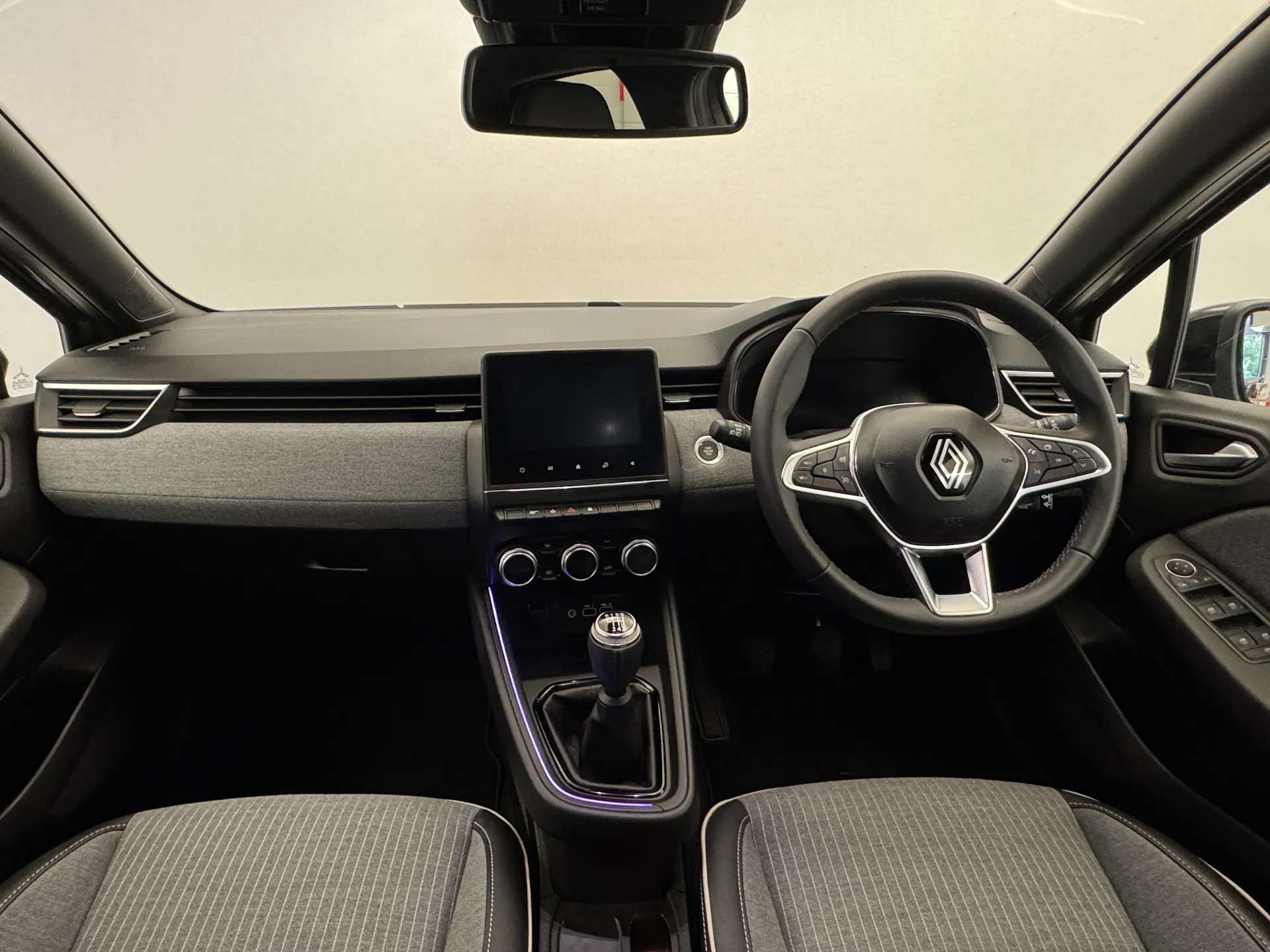 2024 RENAULT CLIO 2024 RENAULT CLIO