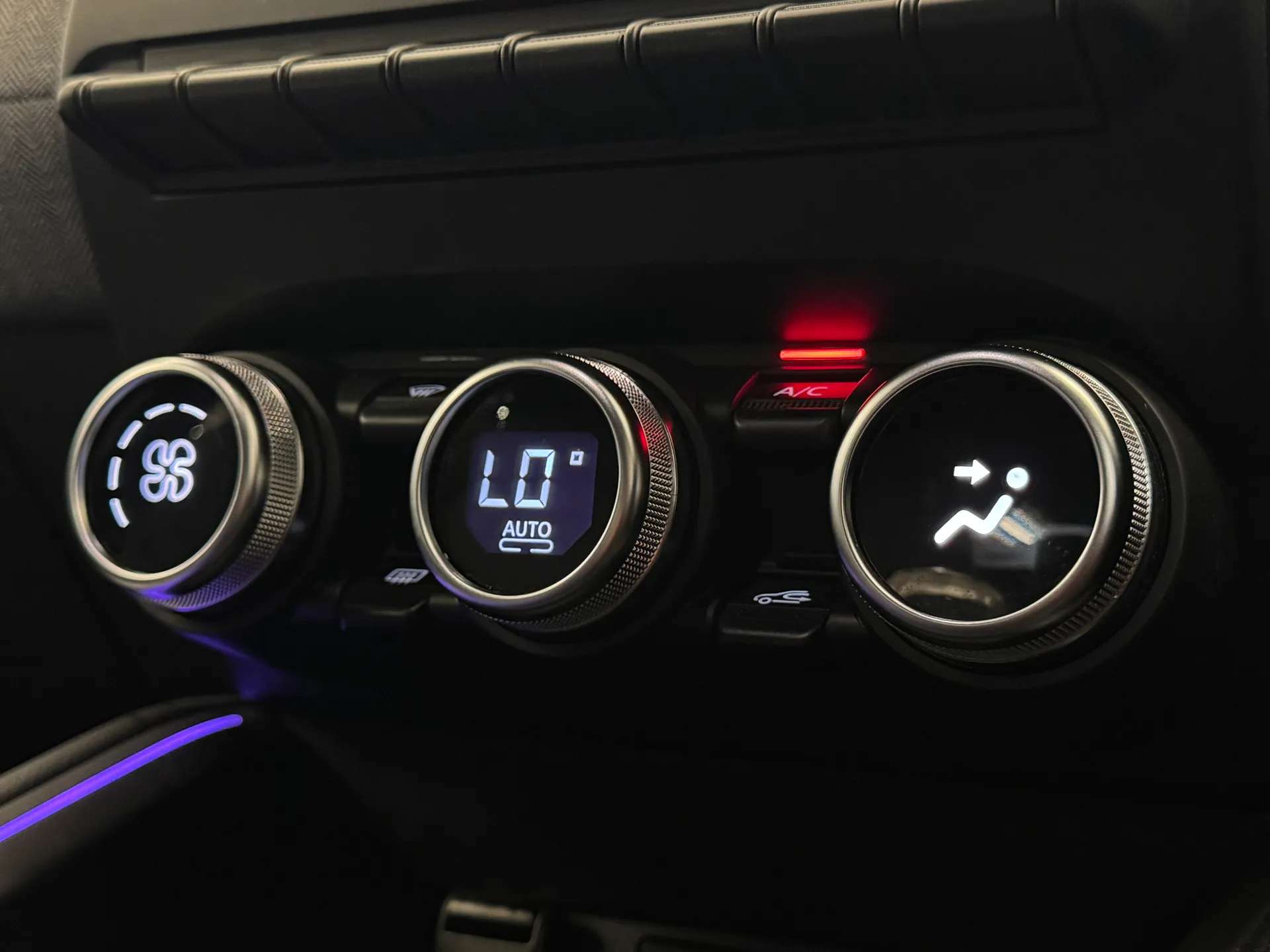 2024 RENAULT CLIO 2024 RENAULT CLIO