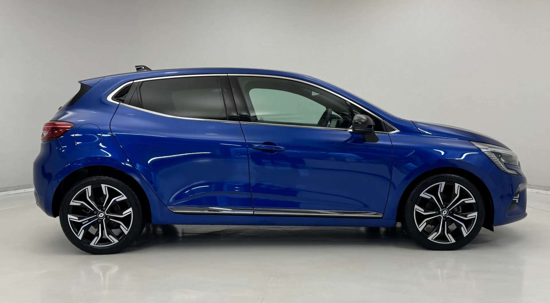2022 RENAULT CLIO 2022 RENAULT CLIO