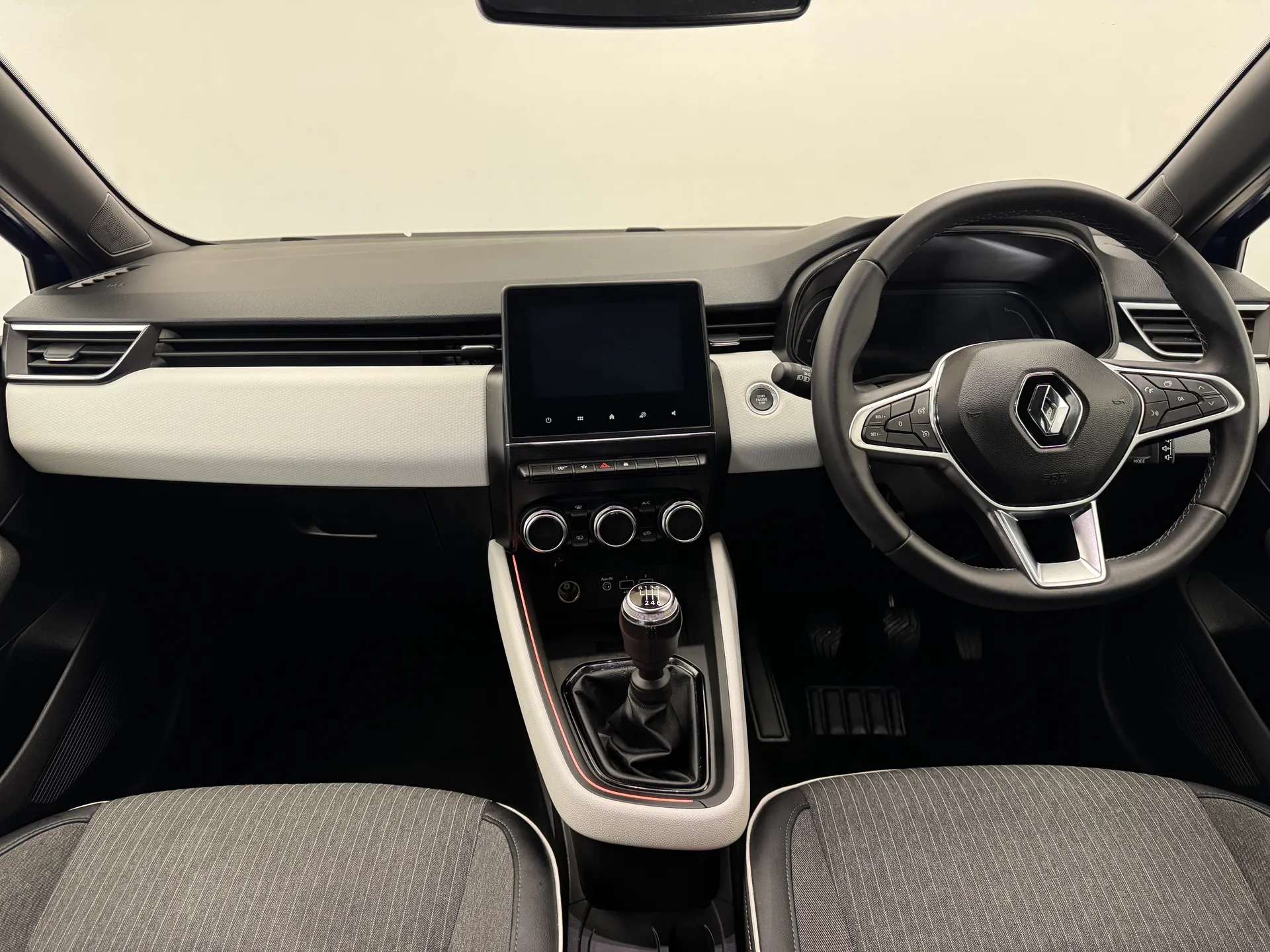 2022 RENAULT CLIO 2022 RENAULT CLIO