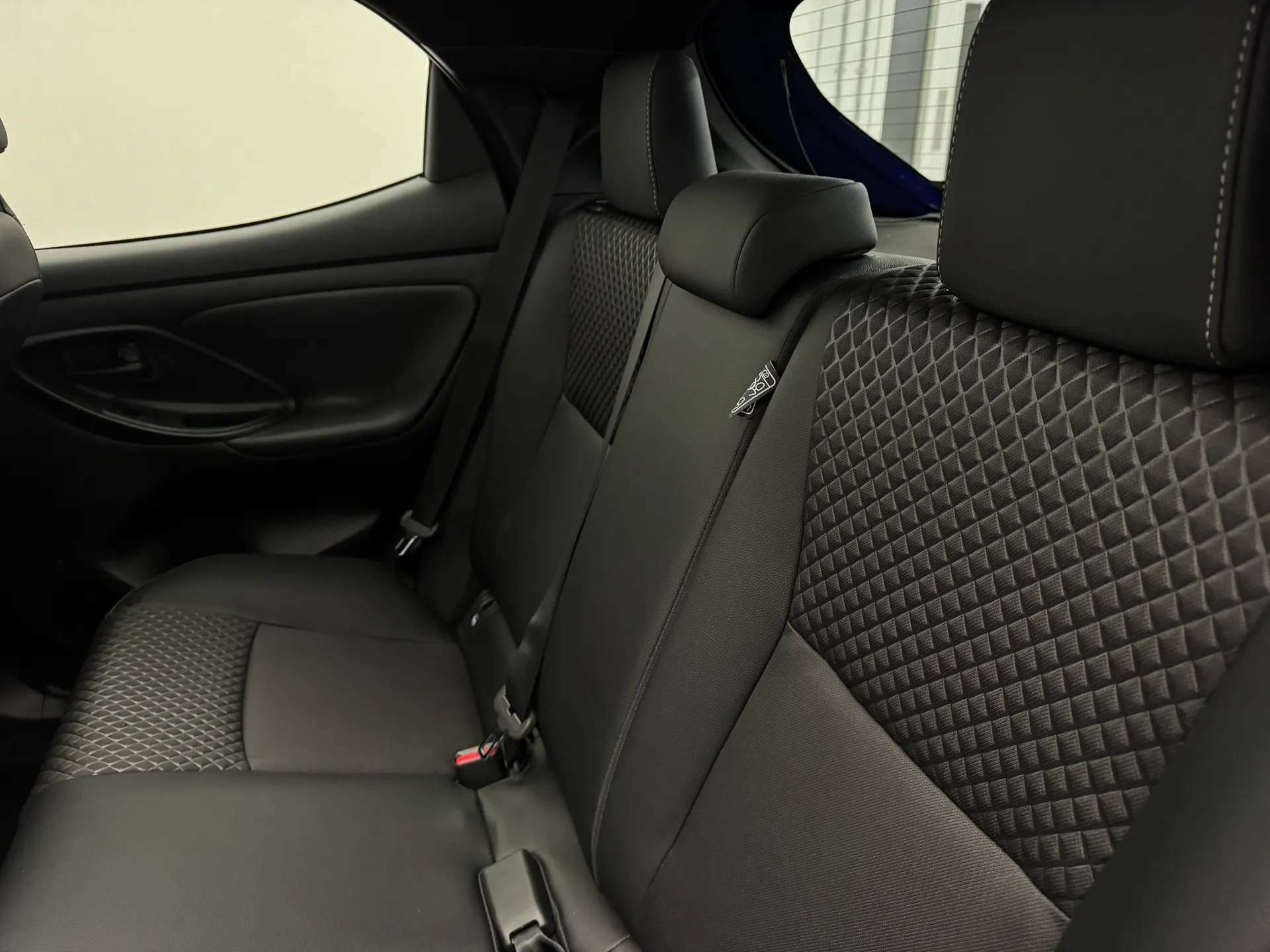 2024 MAZDA 2 HYBRID 2024 MAZDA 2 HYBRID