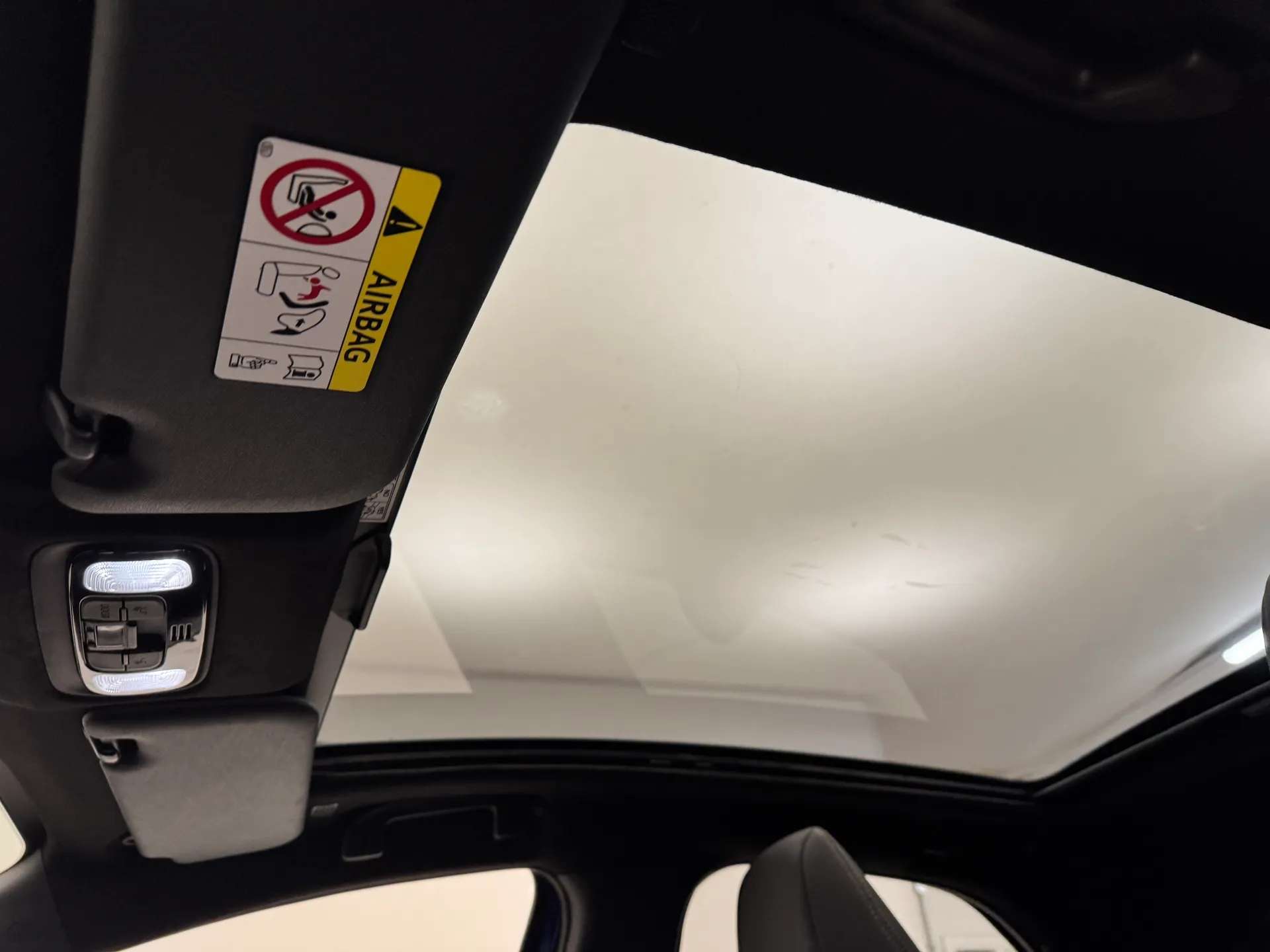 2024 MAZDA 2 HYBRID 2024 MAZDA 2 HYBRID