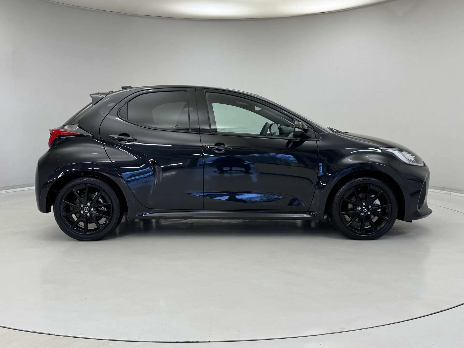 2026 MAZDA 2 HYBRID 2026 MAZDA 2 HYBRID