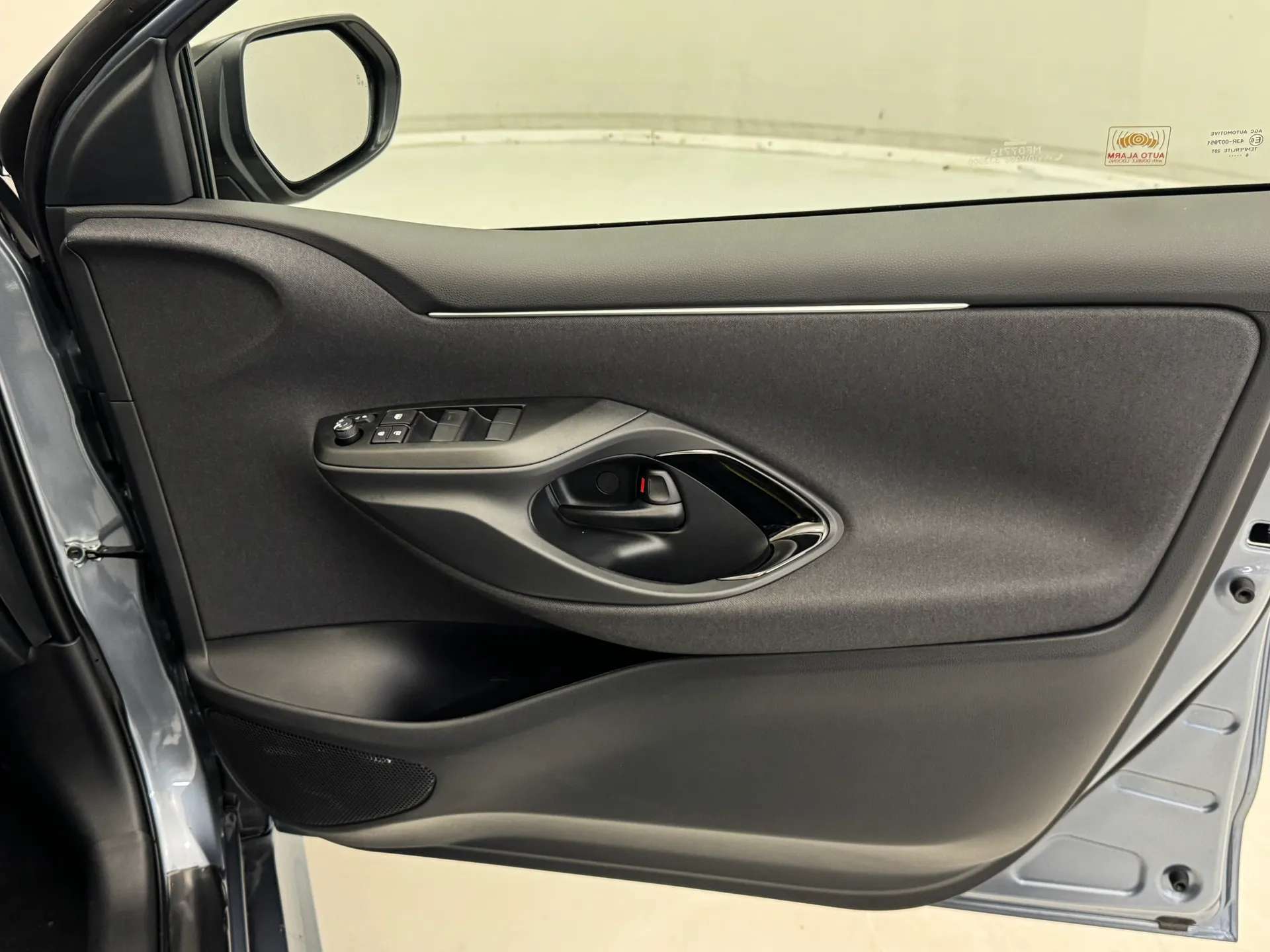 2026 MAZDA 2 HYBRID 2026 MAZDA 2 HYBRID