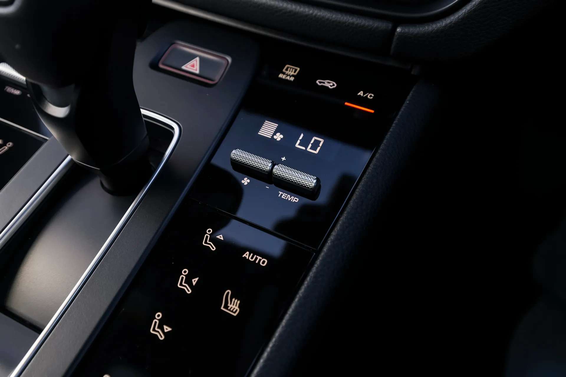 2023 PORSCHE MACAN 2023 PORSCHE MACAN