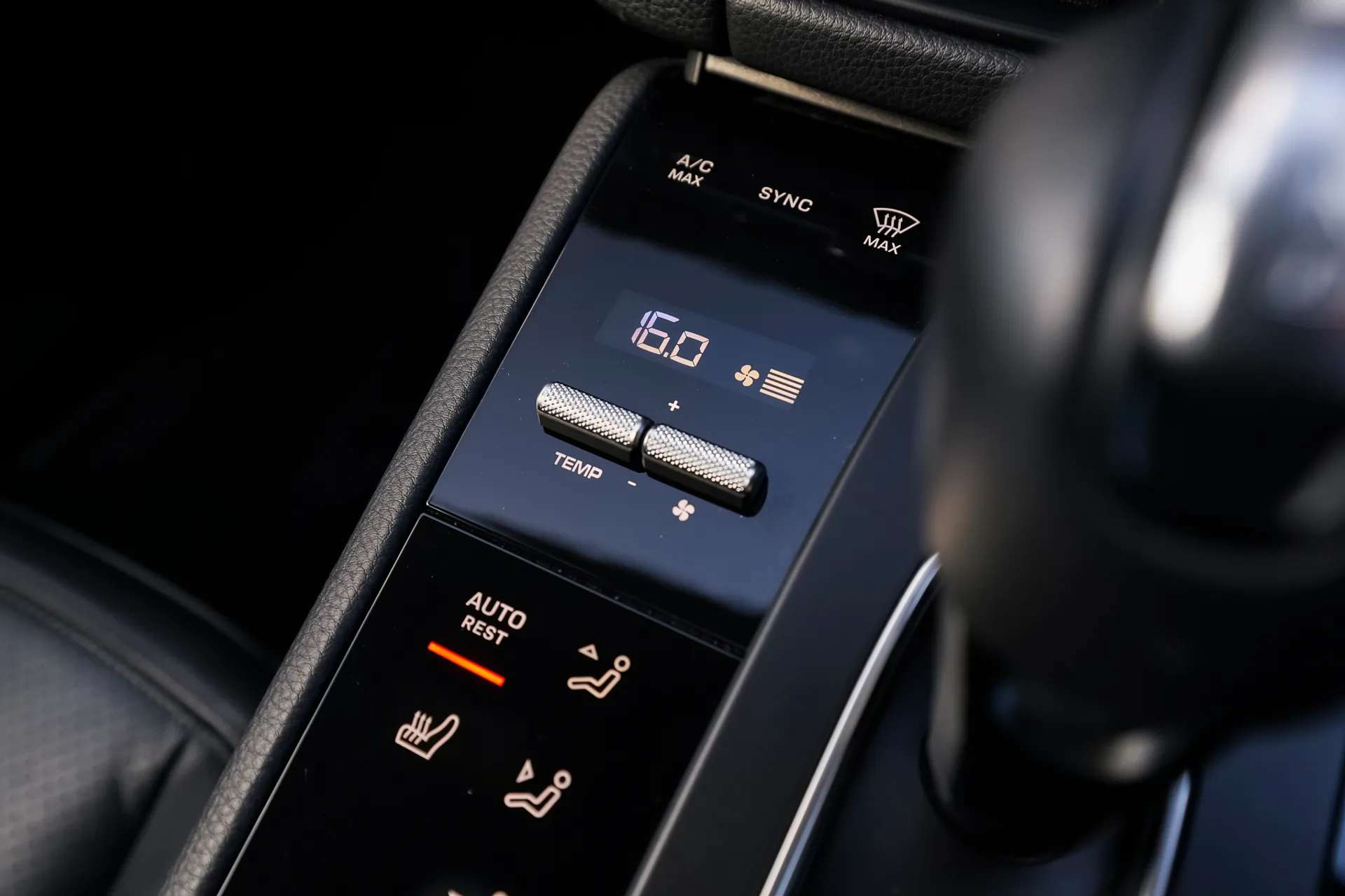 2023 PORSCHE MACAN 2023 PORSCHE MACAN