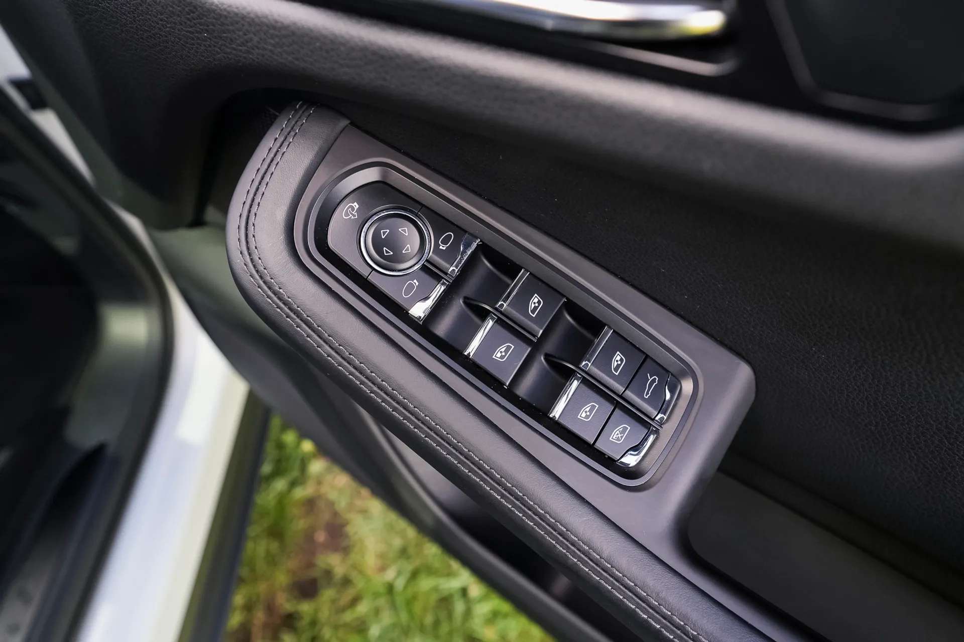 2023 PORSCHE MACAN 2023 PORSCHE MACAN