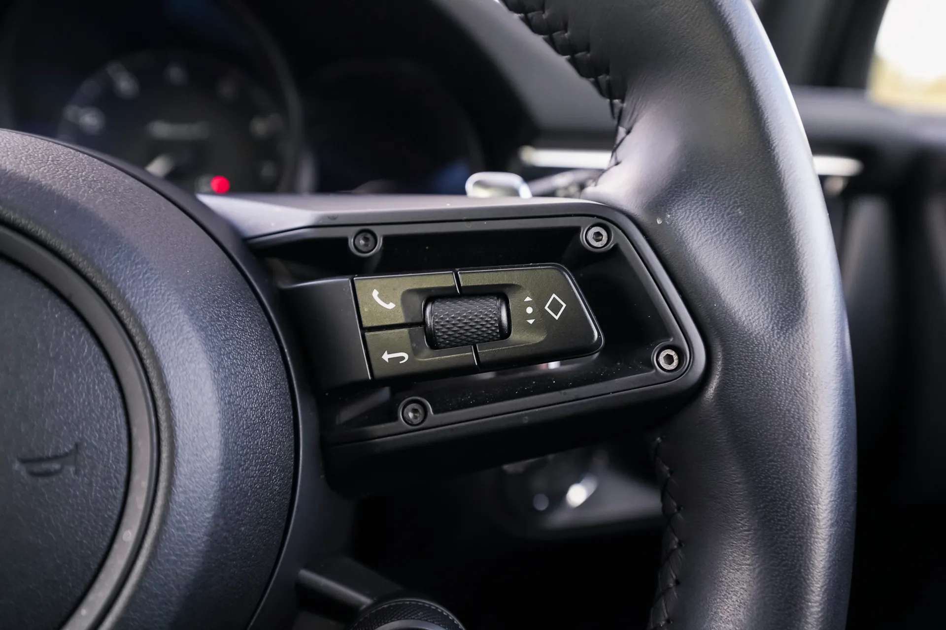 2023 PORSCHE MACAN 2023 PORSCHE MACAN