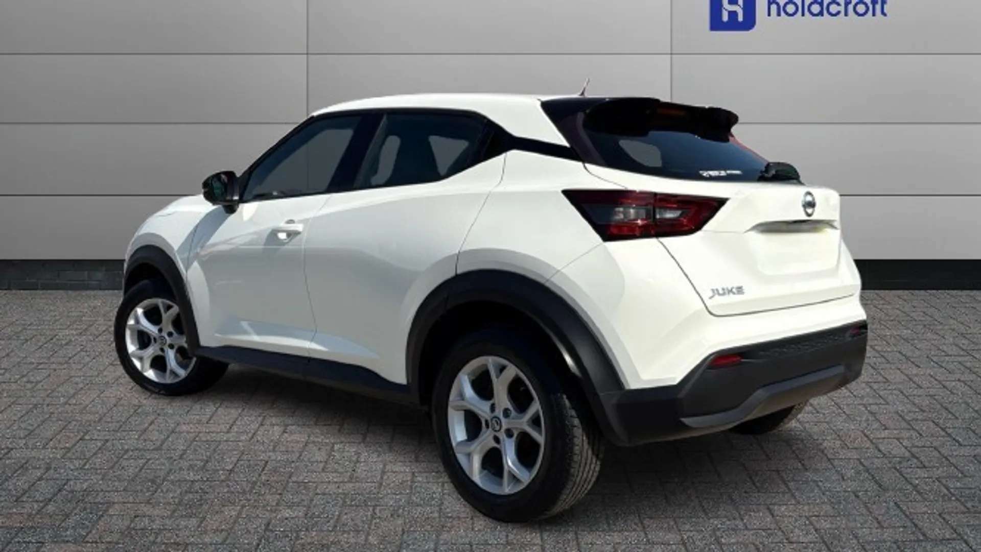 A 2020 NISSAN JUKE 1.0 DiG-T Acenta 5dr DCT A 2020 NISSAN JUKE 1.0 DiG-T Acenta 5dr DCT
