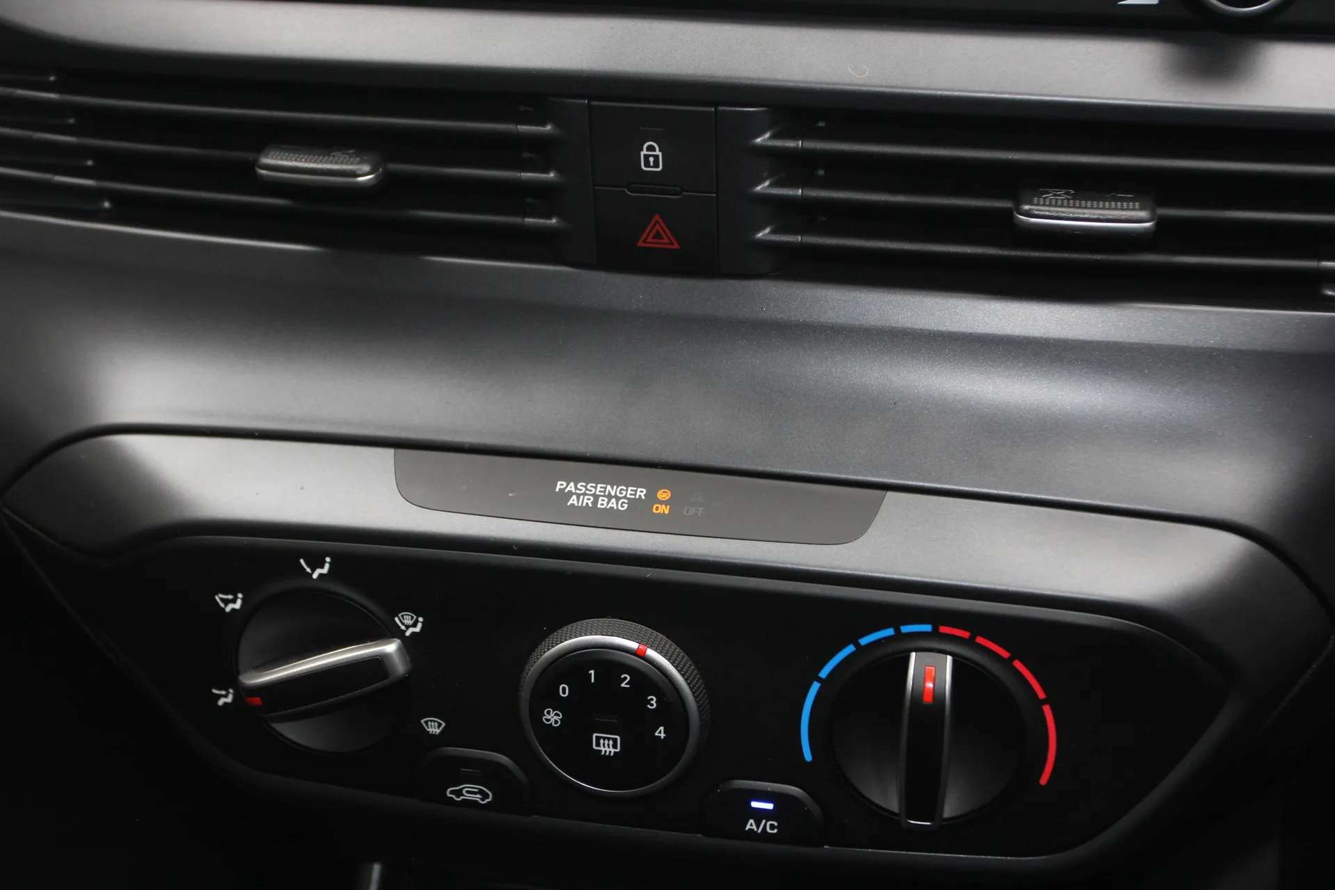 2025 HYUNDAI I20 2025 HYUNDAI I20