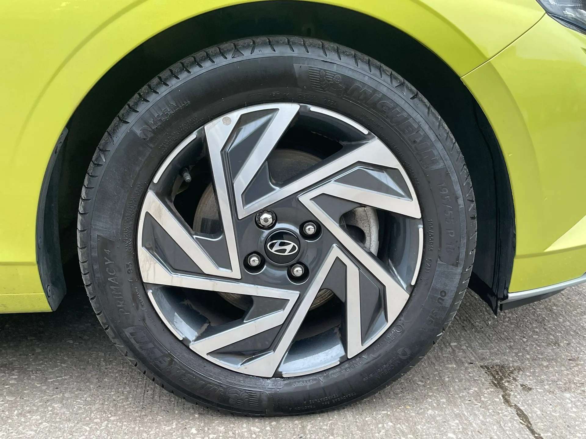 2024 HYUNDAI I20 2024 HYUNDAI I20