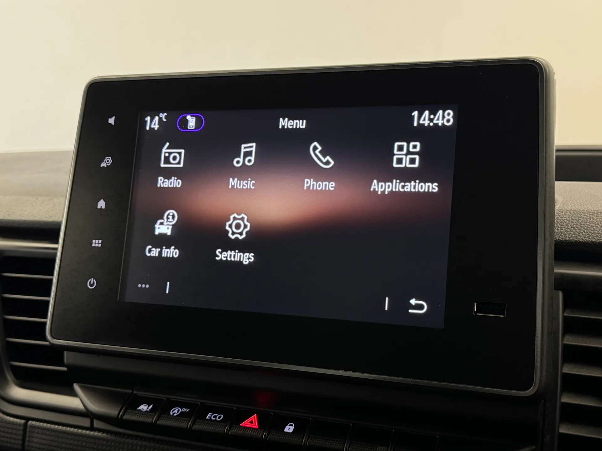 2024 RENAULT TRAFIC 2024 RENAULT TRAFIC
