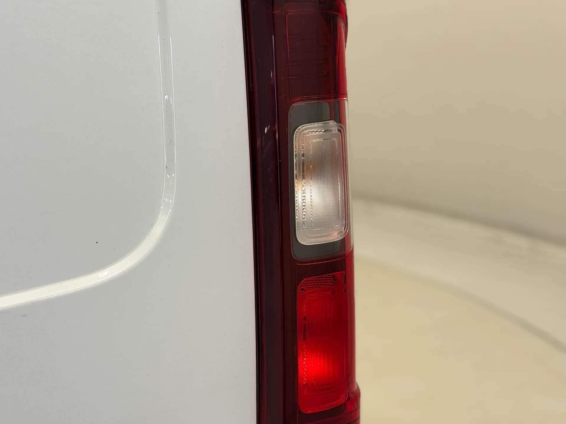 2024 RENAULT TRAFIC 2024 RENAULT TRAFIC