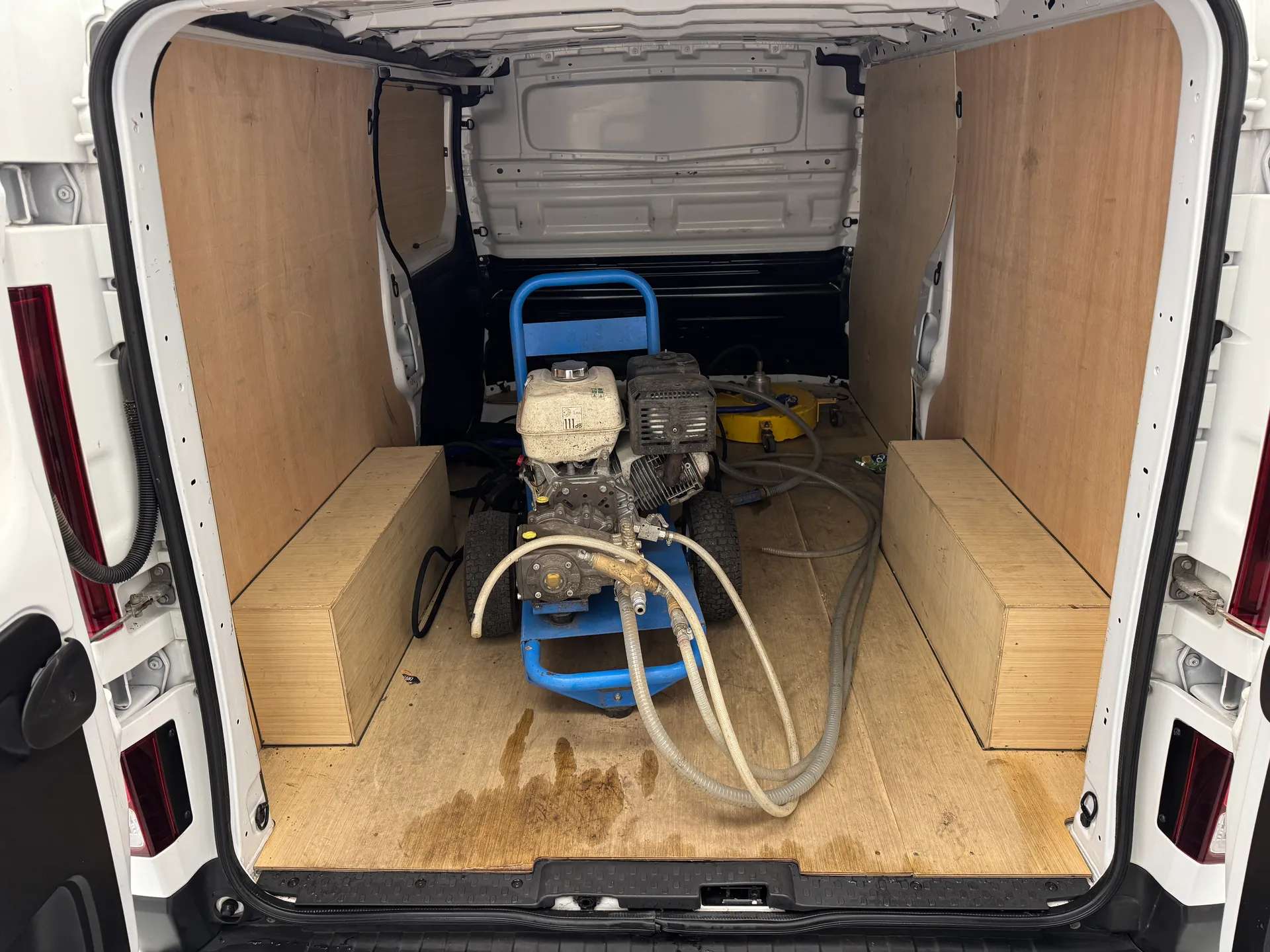 2024 RENAULT TRAFIC 2024 RENAULT TRAFIC