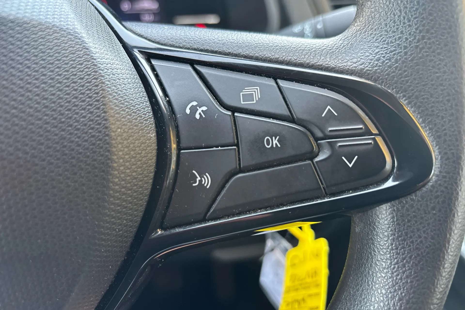 2024 RENAULT TRAFIC 2024 RENAULT TRAFIC