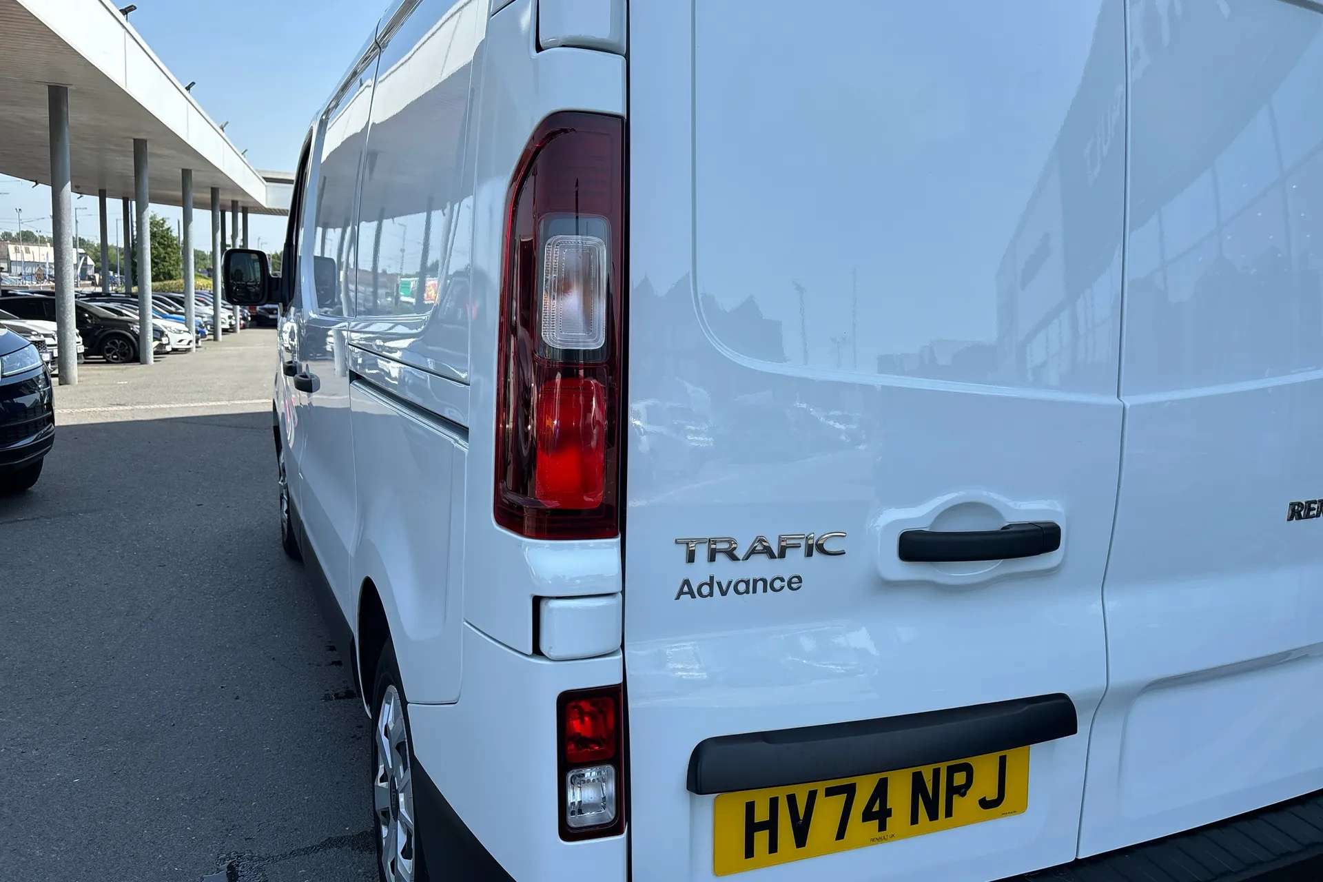 2024 RENAULT TRAFIC 2024 RENAULT TRAFIC