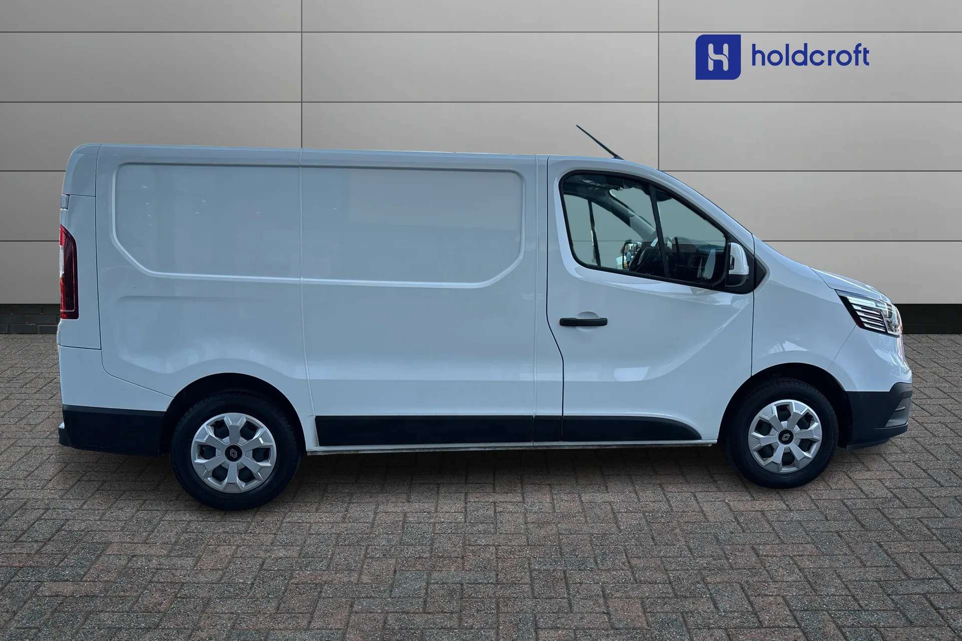 2024 RENAULT TRAFIC 2024 RENAULT TRAFIC