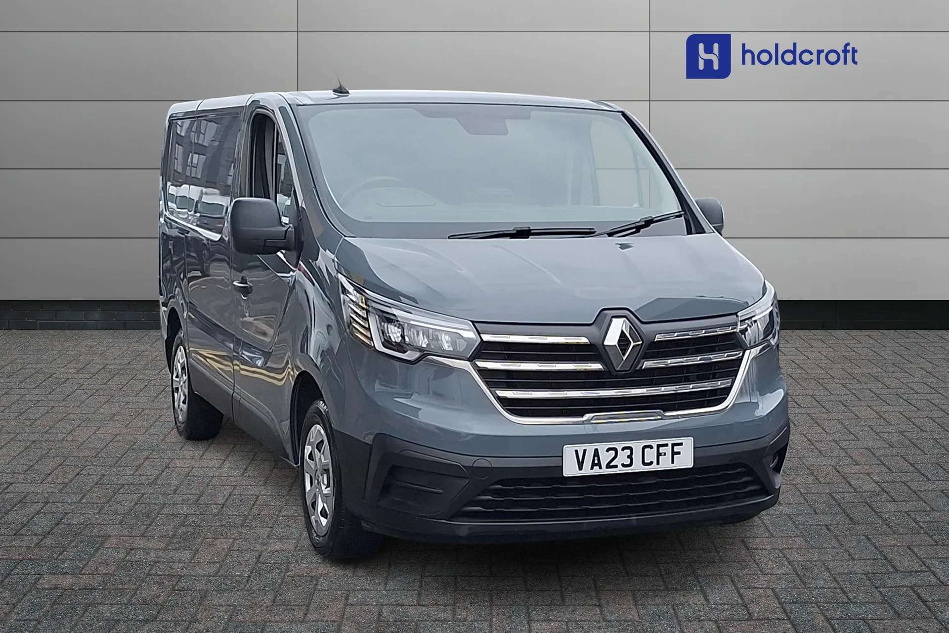 A 2023 RENAULT TRAFIC SL30 Blue dCi 130 Advance Van A 2023 RENAULT TRAFIC SL30 Blue dCi 130 Advance Van