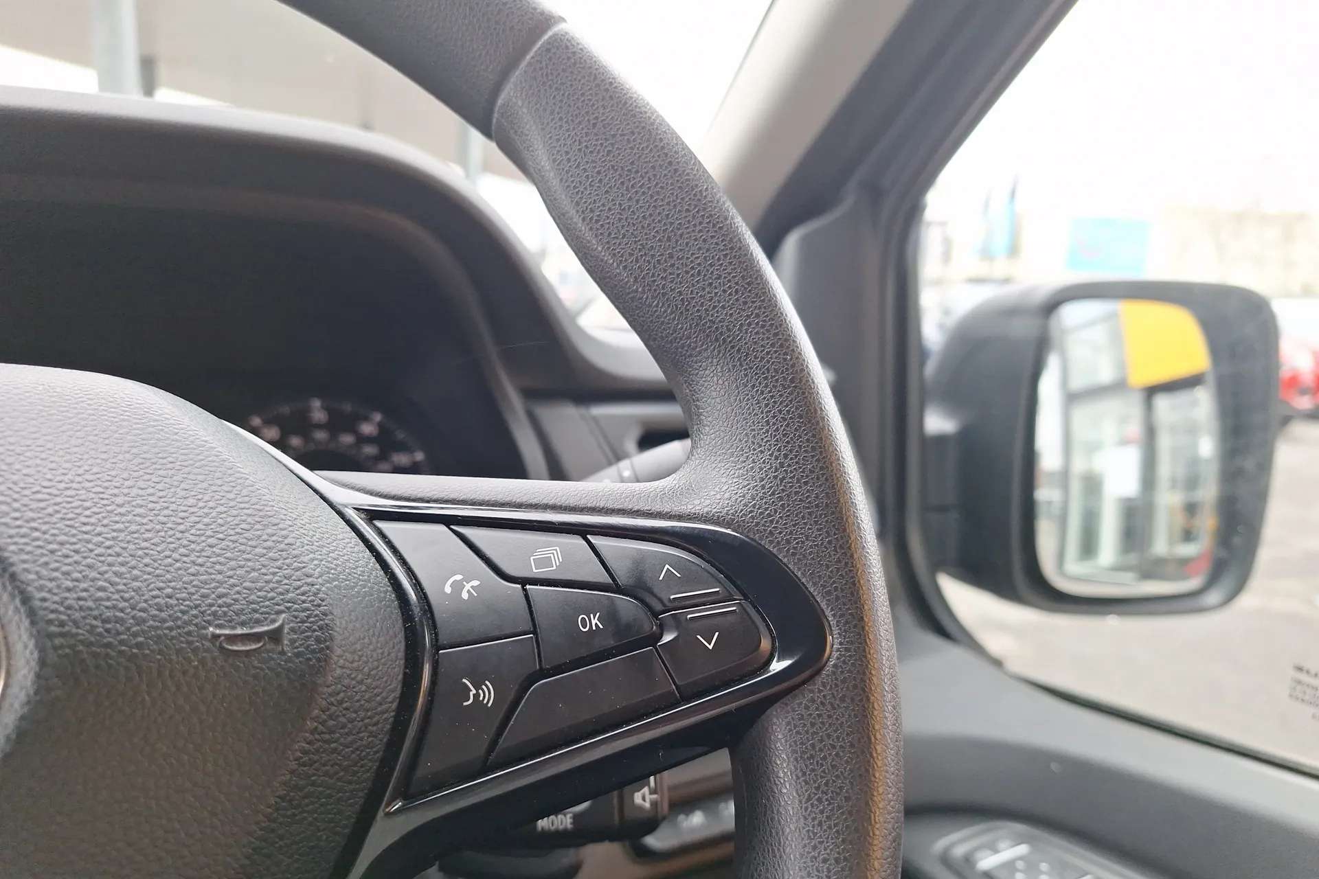 2023 RENAULT TRAFIC 2023 RENAULT TRAFIC
