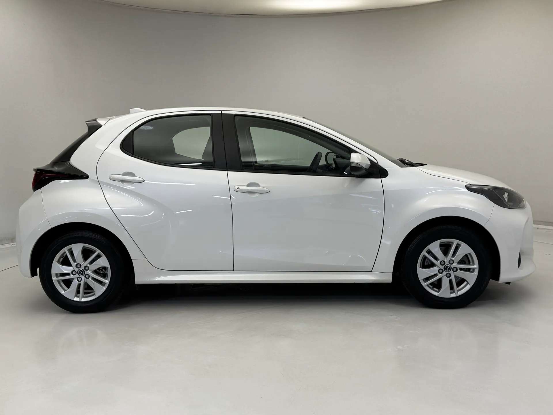 A 2022 MAZDA 2 HYBRID 1.5i Hybrid Agile 5dr CVT A 2022 MAZDA 2 HYBRID 1.5i Hybrid Agile 5dr CVT