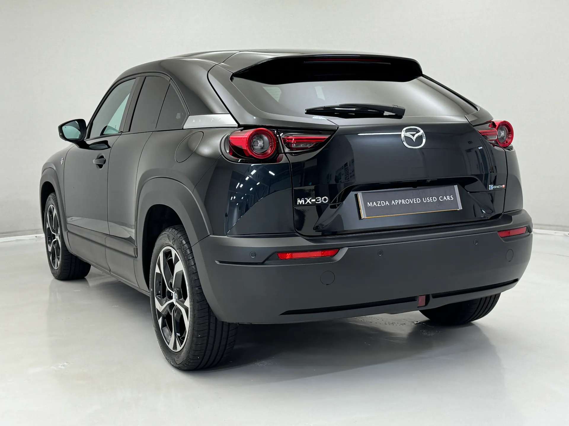 2025 MAZDA MX-30 2025 MAZDA MX-30