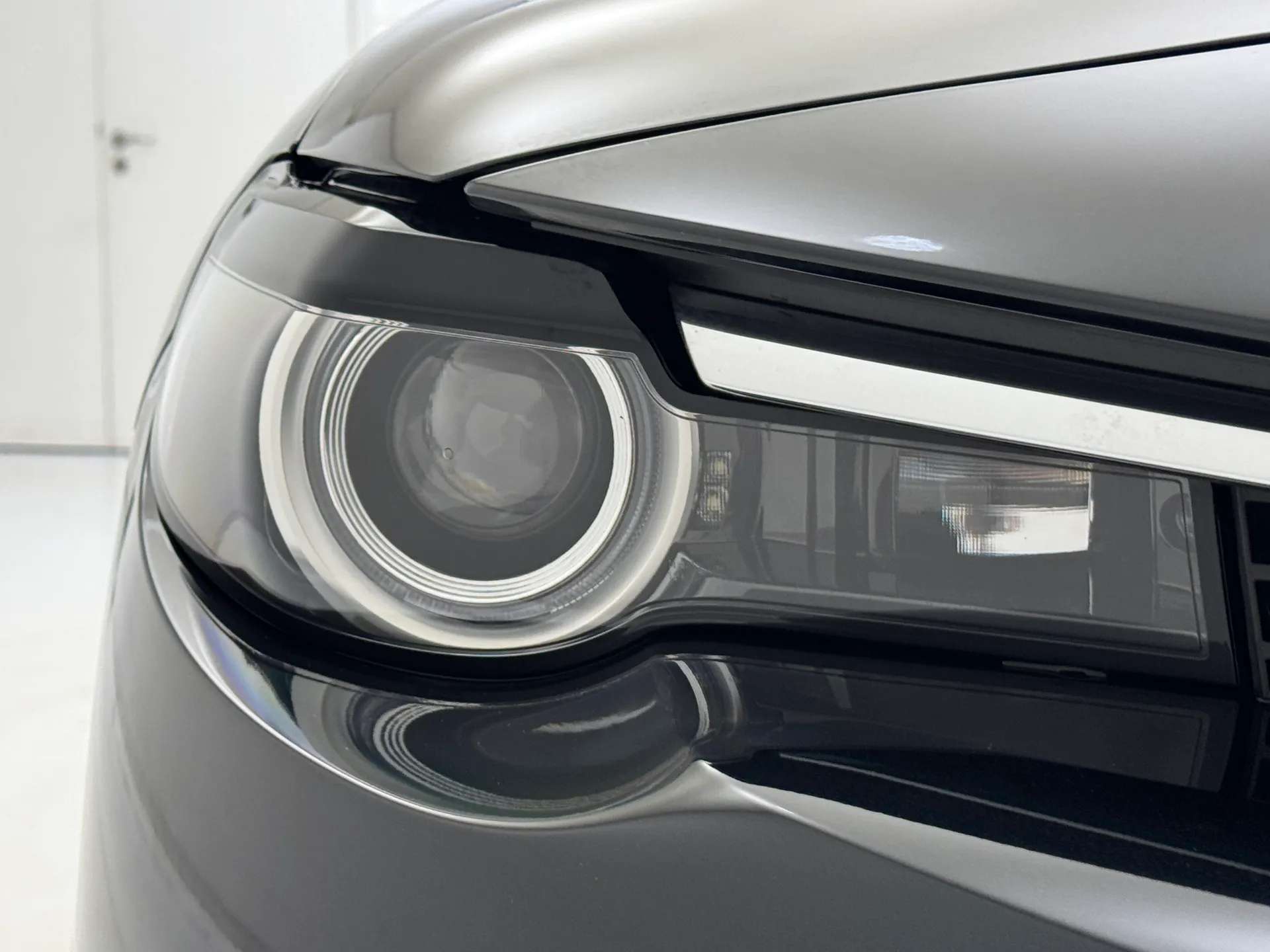 2025 MAZDA MX-30 2025 MAZDA MX-30