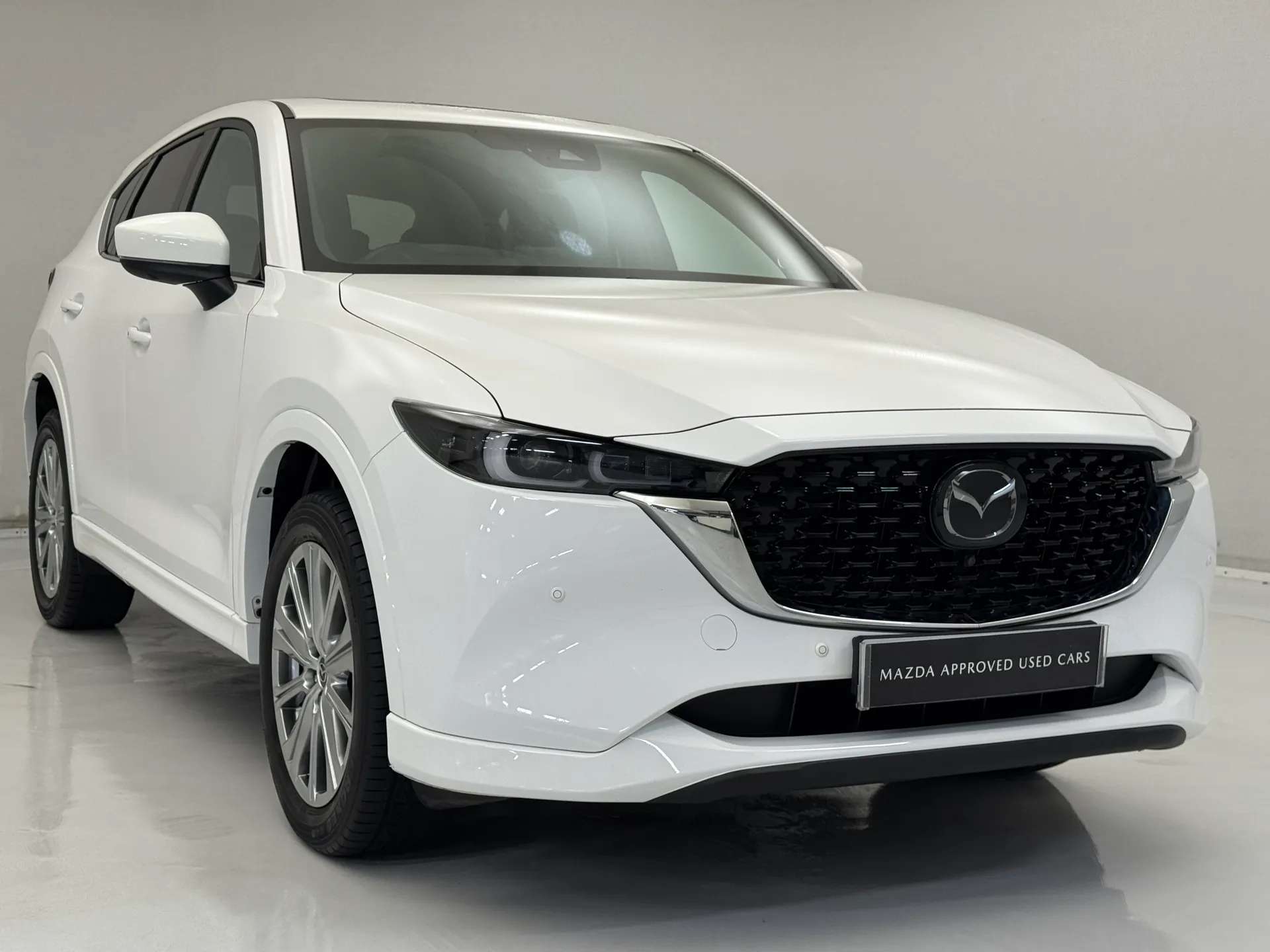 A 2023 MAZDA CX-5 2.0 e-Skyactiv G MHEV Takumi 5dr Auto A 2023 MAZDA CX-5 2.0 e-Skyactiv G MHEV Takumi 5dr Auto