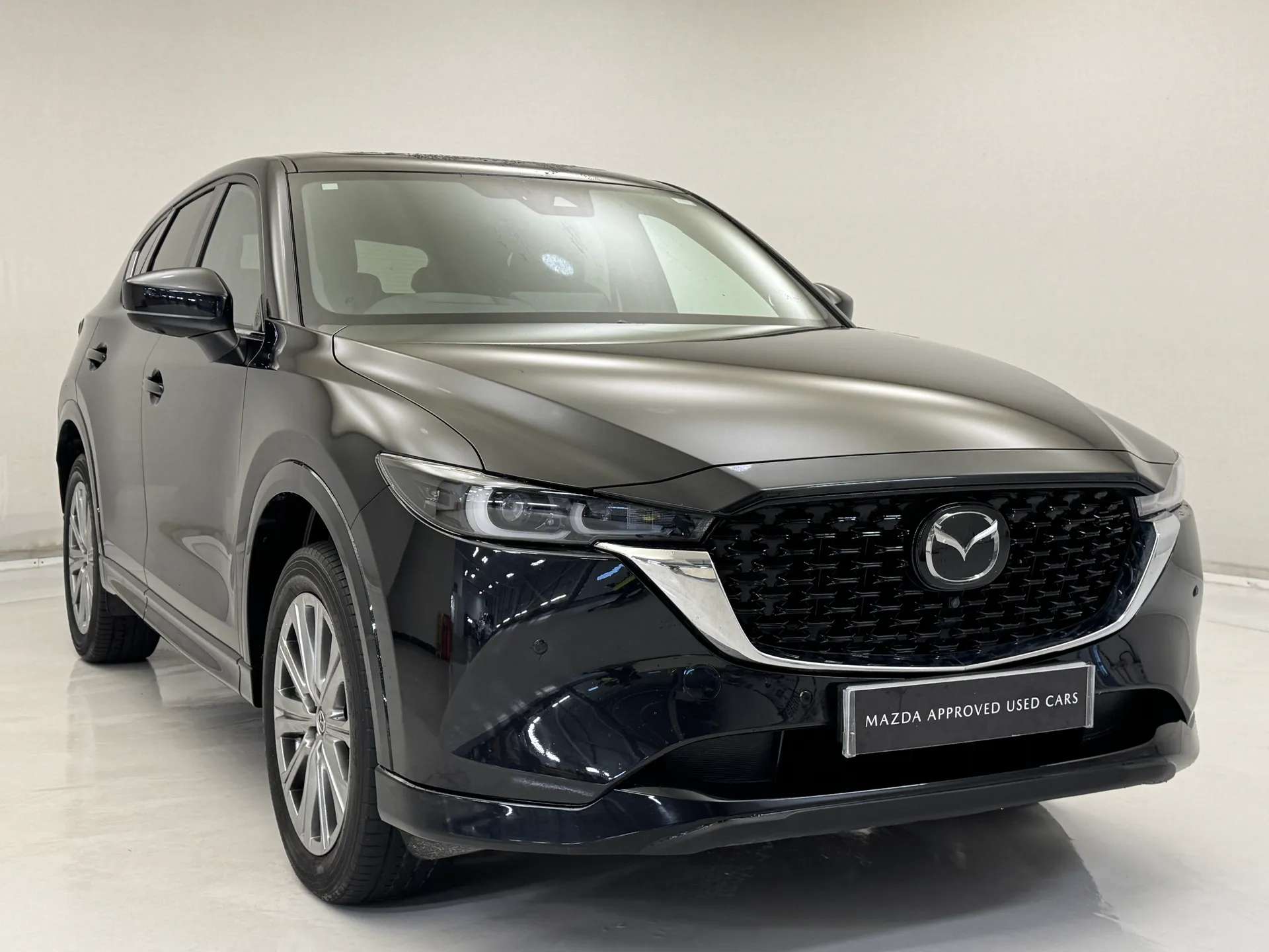 A 2025 MAZDA CX-5 2.0 e-Skyactiv G MHEV Takumi 5dr Auto A 2025 MAZDA CX-5 2.0 e-Skyactiv G MHEV Takumi 5dr Auto