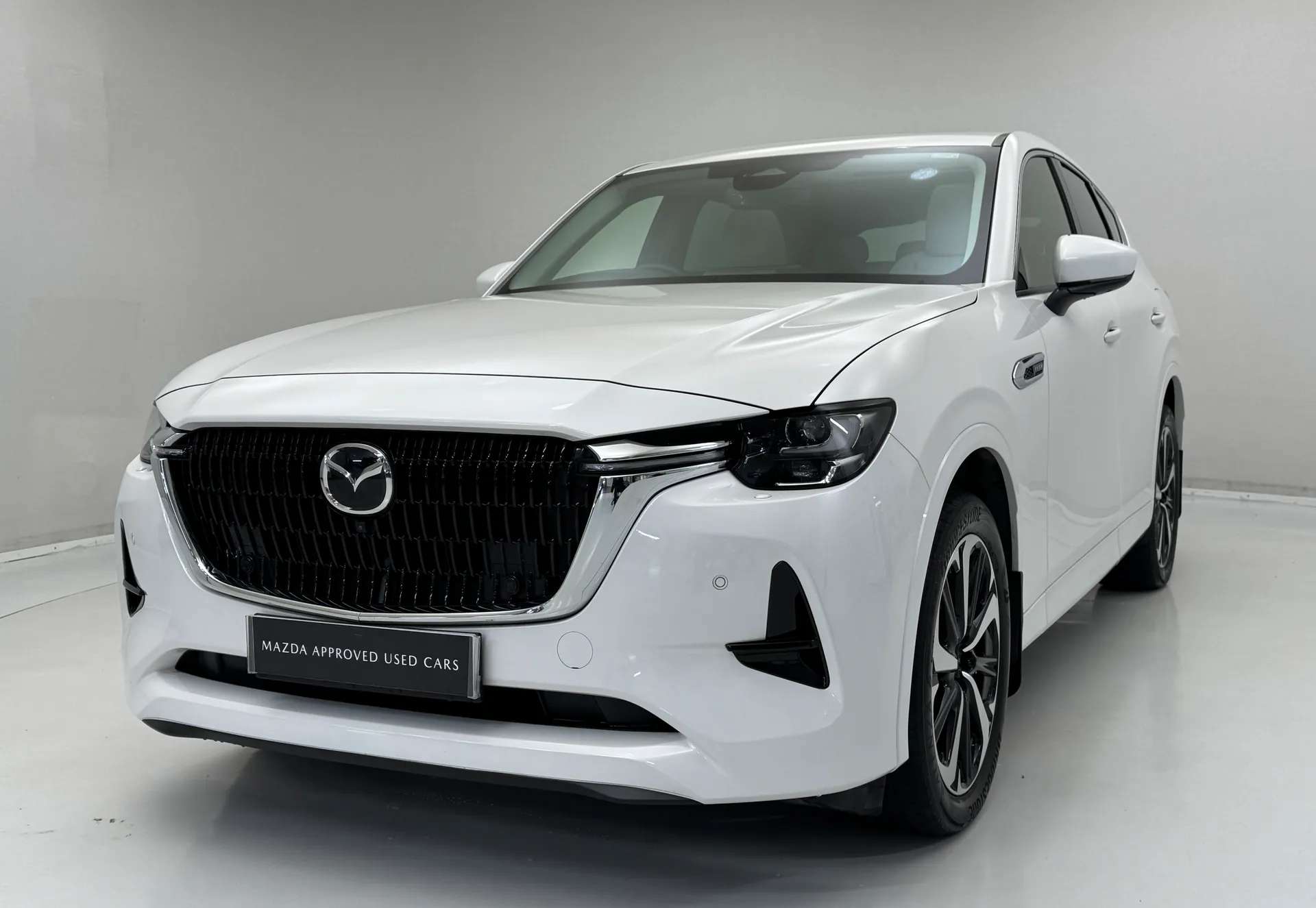 A 2023 MAZDA CX-60 2.5 PHEV Takumi 5dr Auto A 2023 MAZDA CX-60 2.5 PHEV Takumi 5dr Auto