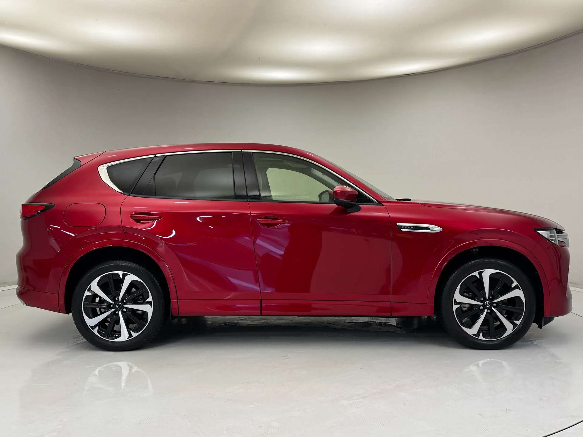 A 2024 MAZDA CX-60 2.5 PHEV Takumi 5dr Auto A 2024 MAZDA CX-60 2.5 PHEV Takumi 5dr Auto