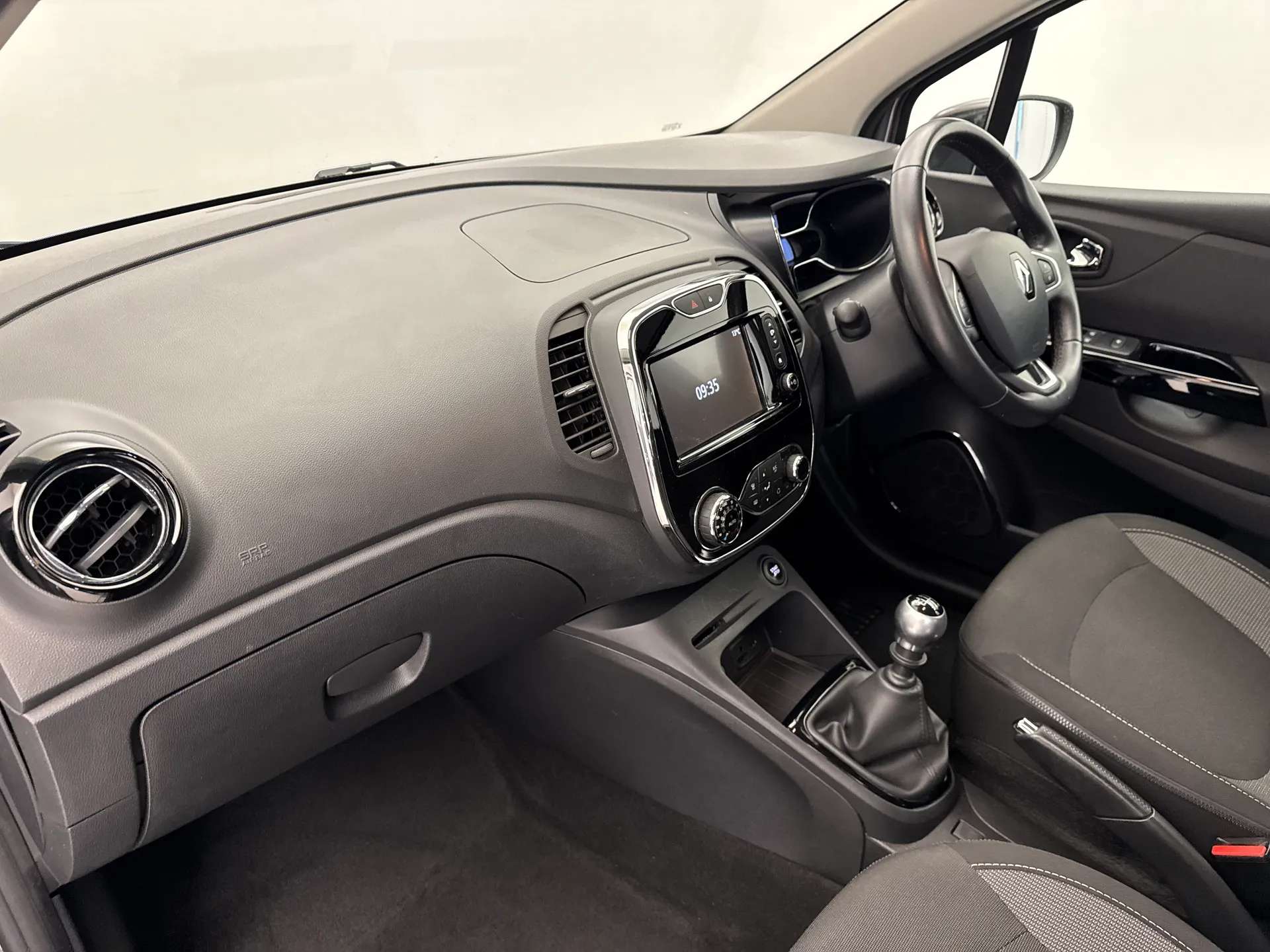 2016 RENAULT CAPTUR 2016 RENAULT CAPTUR