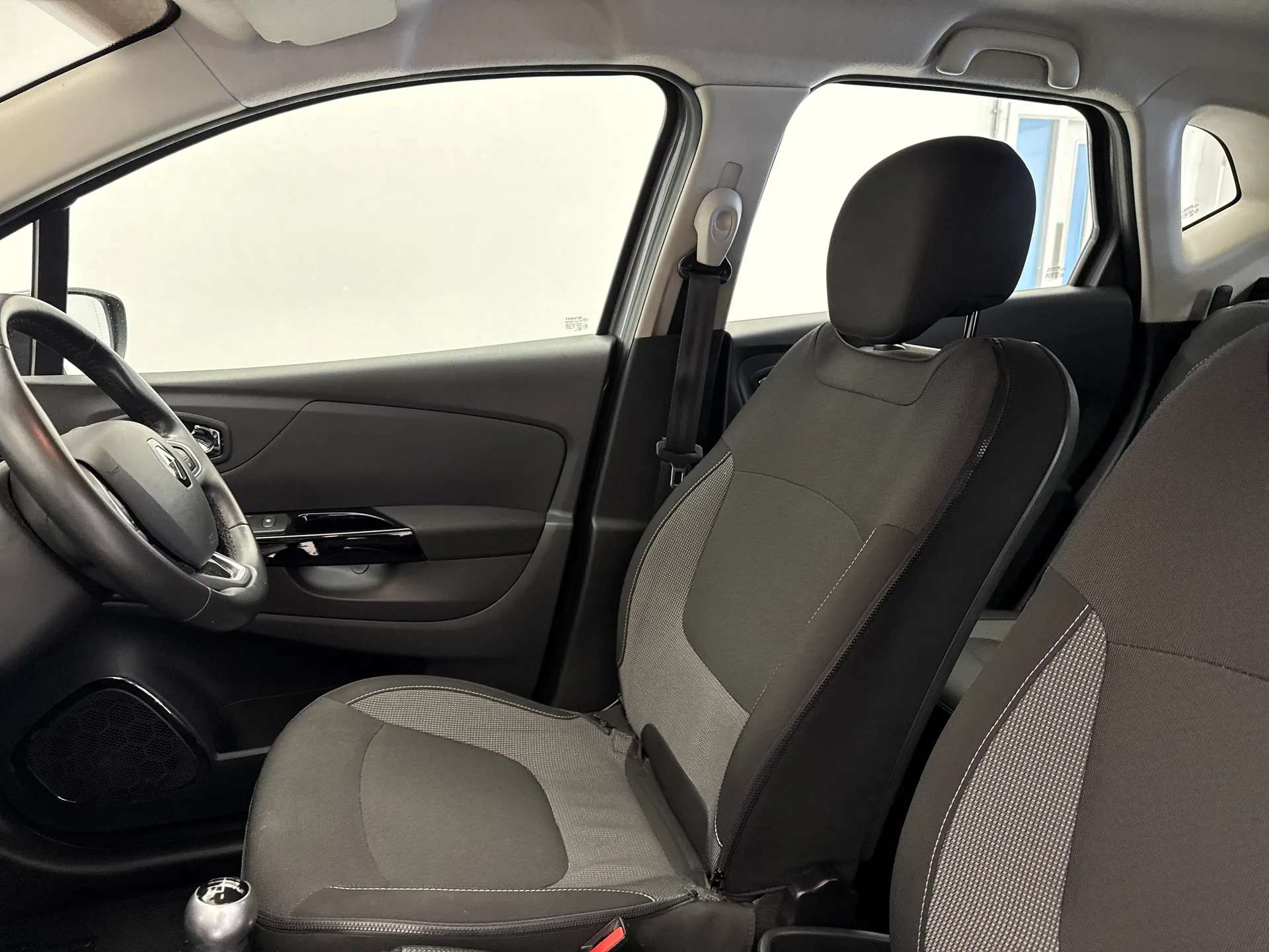 2016 RENAULT CAPTUR 2016 RENAULT CAPTUR