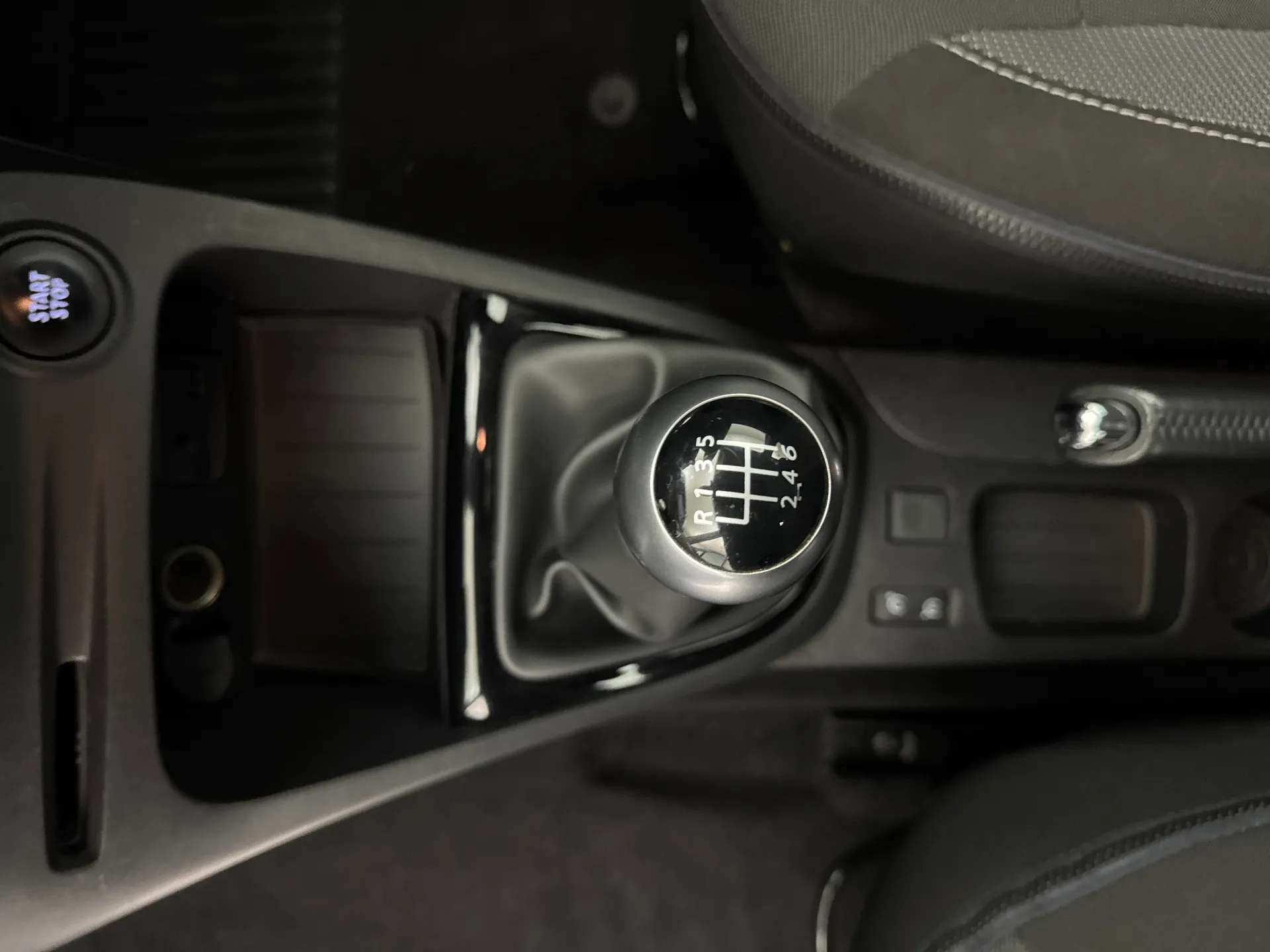 2016 RENAULT CAPTUR 2016 RENAULT CAPTUR