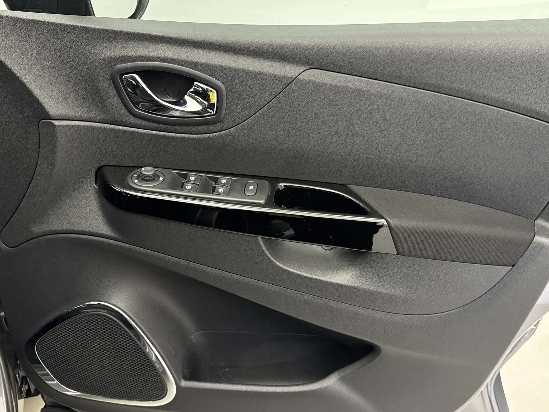 2016 RENAULT CAPTUR 2016 RENAULT CAPTUR