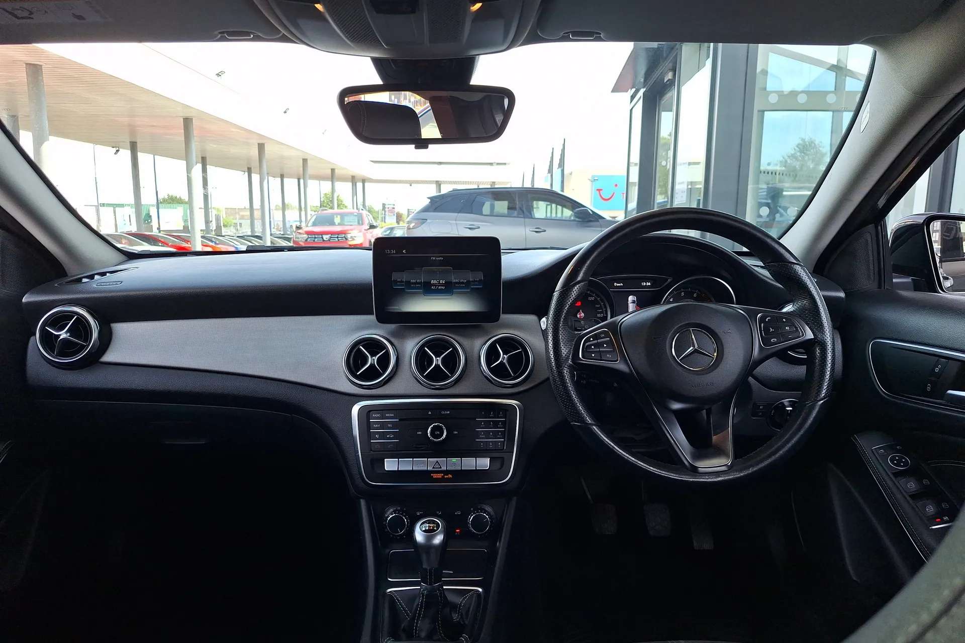 A 2019 MERCEDES-BENZ GLA GLA 180 Urban Edition 5dr A 2019 MERCEDES-BENZ GLA GLA 180 Urban Edition 5dr